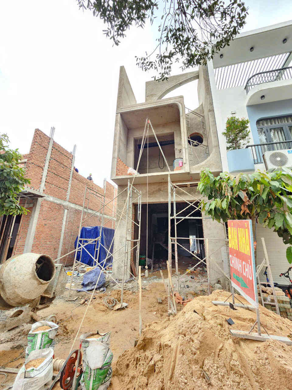 Bán nhà mới 1T1L 4.5x16m, đường N8 KDC Thái Bình Dương p.Tân Hiệp