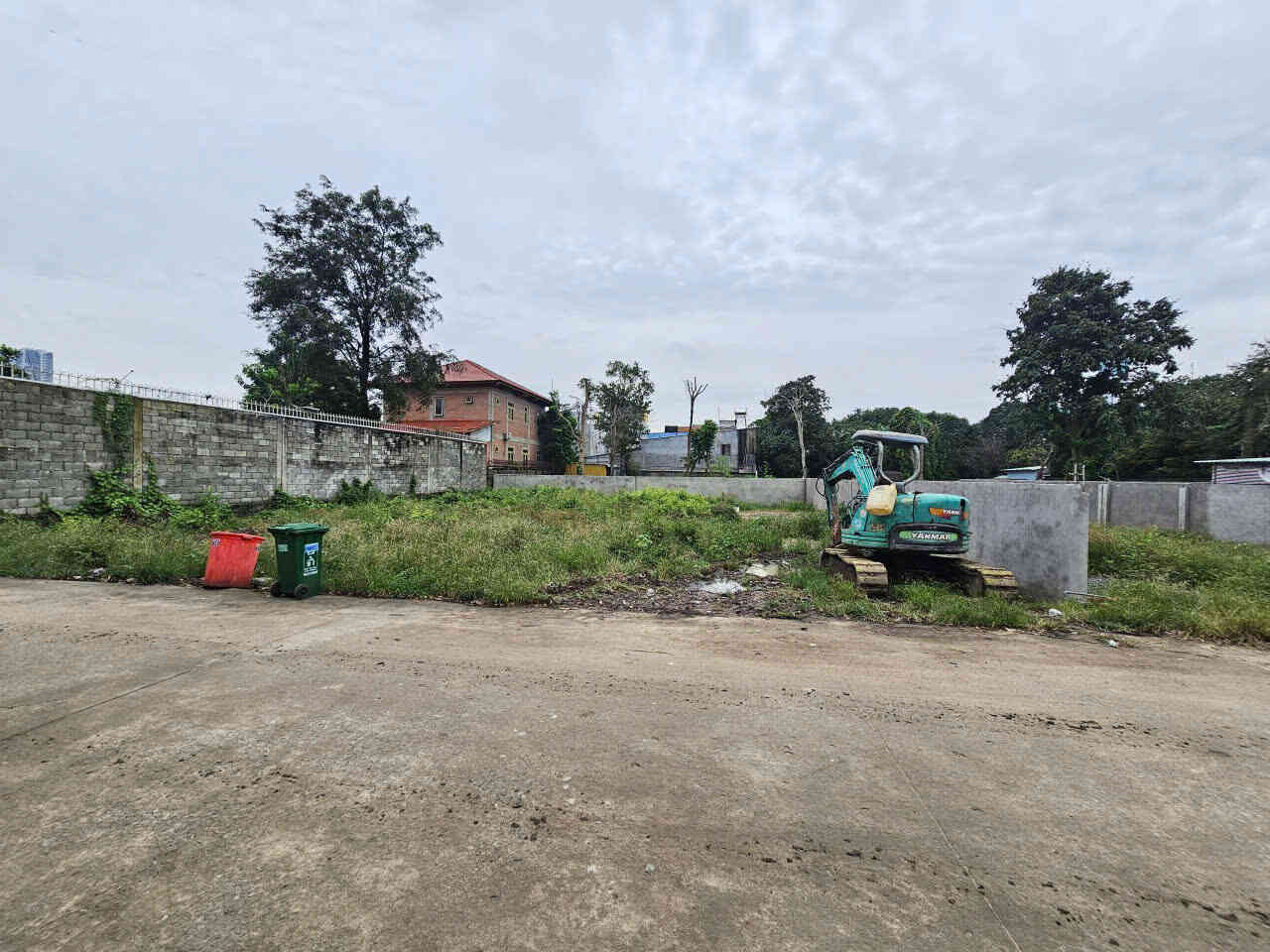 Bán đất 4x25m, mặt tiền Cây Da Xề p. Đông Hòa gần GO Dĩ An