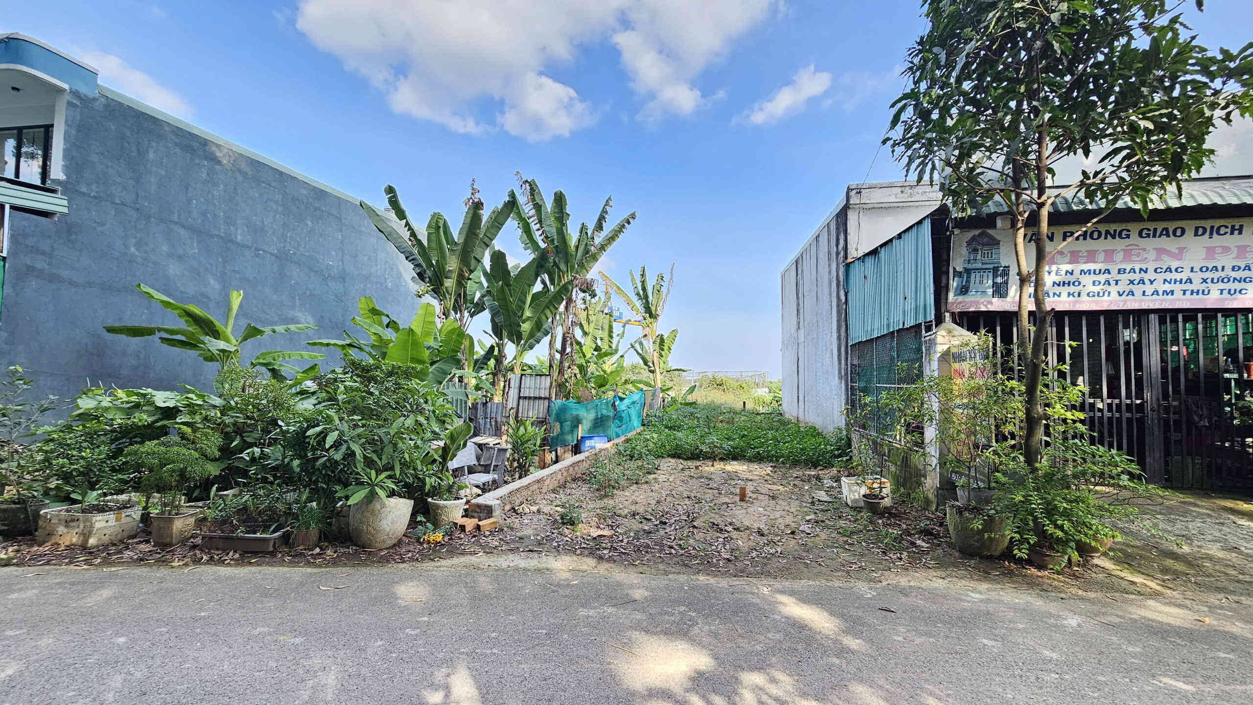 Bán đất 5x20.7m, hẻm ĐT.747B p. Thái Hòa