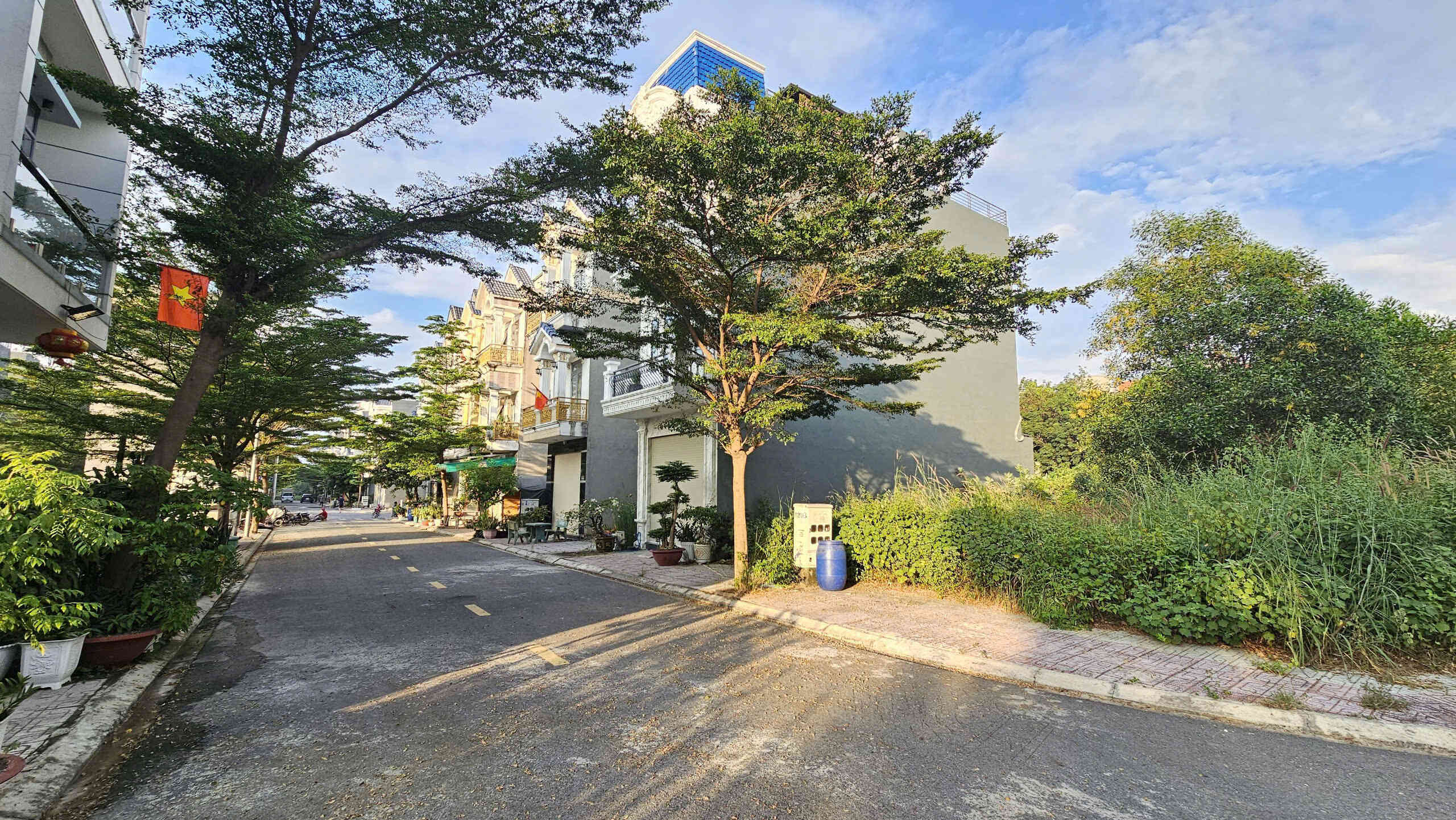 Bán đất 4x15m, đường D8 KDC Phú Huy P. Bình Chuẩn, thổ cư 100%