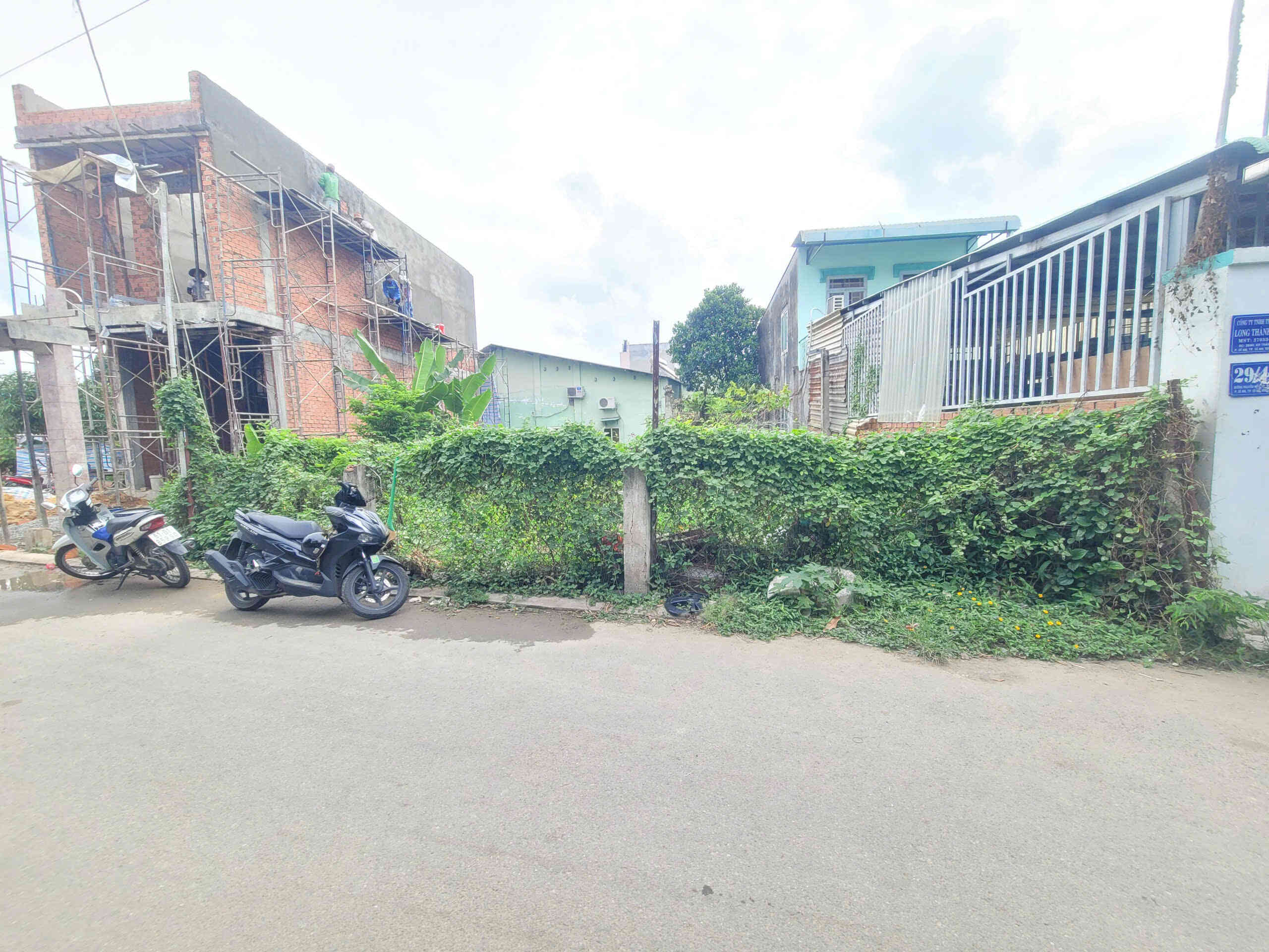 Bán đất 4.2x16.6m, hẻm Nguyễn Hiền p. Dĩ An gần chợ Xóm Vắng