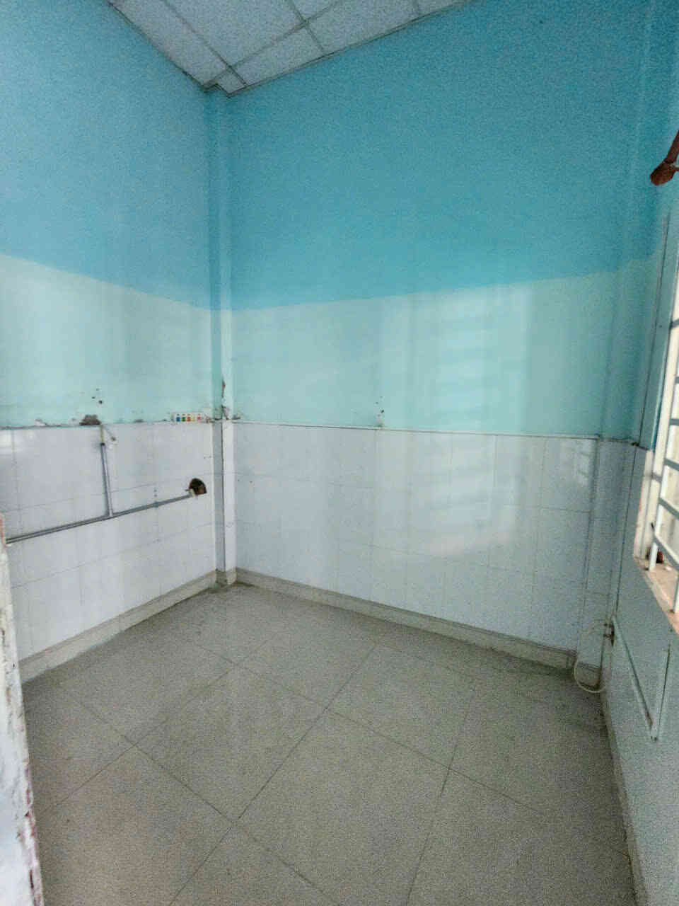 Bán nhà cấp 4 (6x10m), hẻm Huỳnh Thị Tươi p. Tân Bình, thổ cư 100%