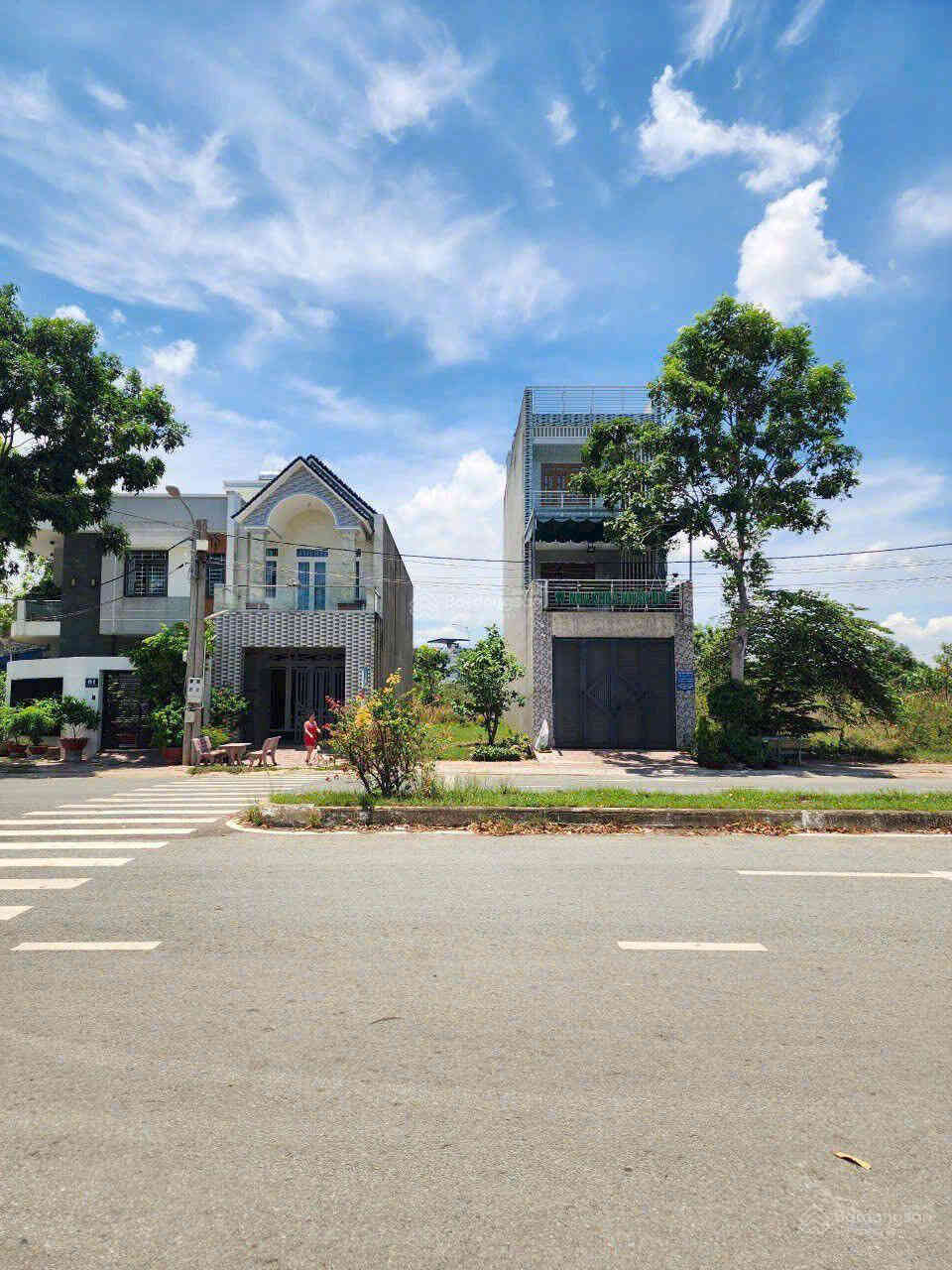 Bán đất 5x20m, đường D6 KDC Châu Thới gần trường cấp 1