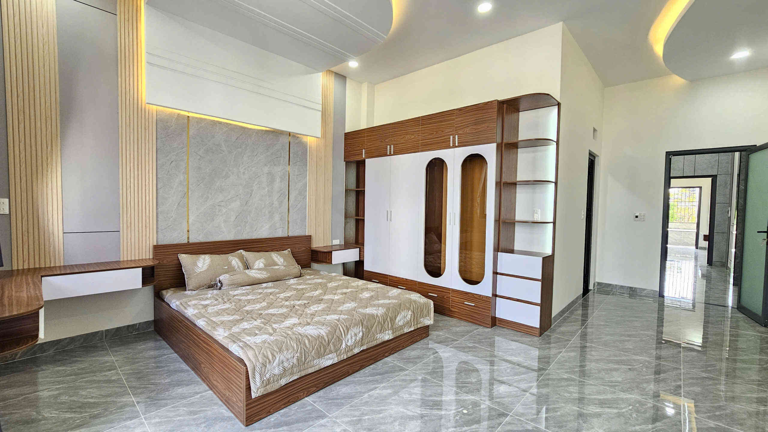 Bán nhà mới 1T2L 5x20m hoàn công, đường N1 KDC The Suncity p.An Phú, full nội thất