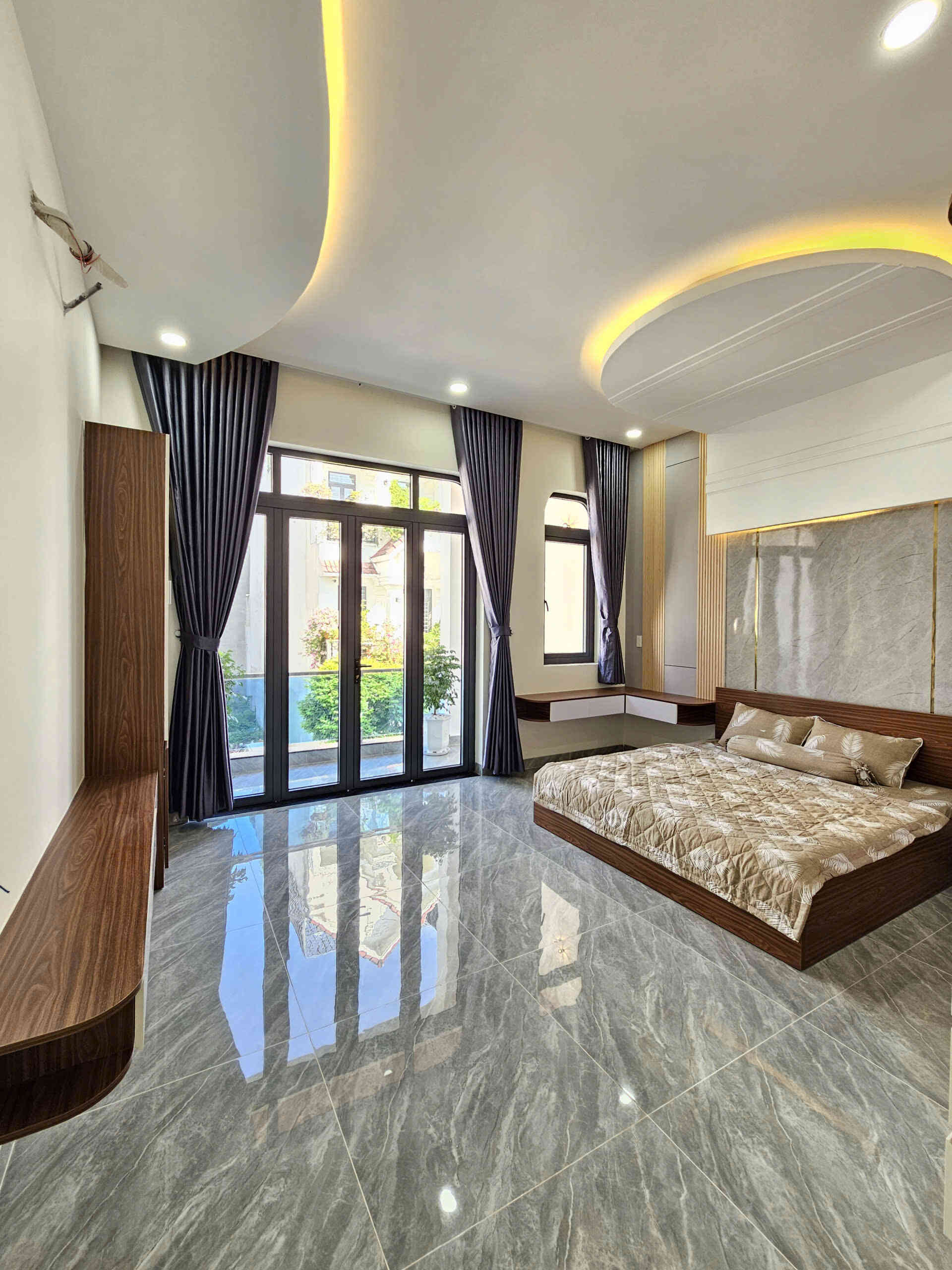 Bán nhà mới 1T2L 5x20m hoàn công, đường N1 KDC The Suncity p.An Phú, full nội thất