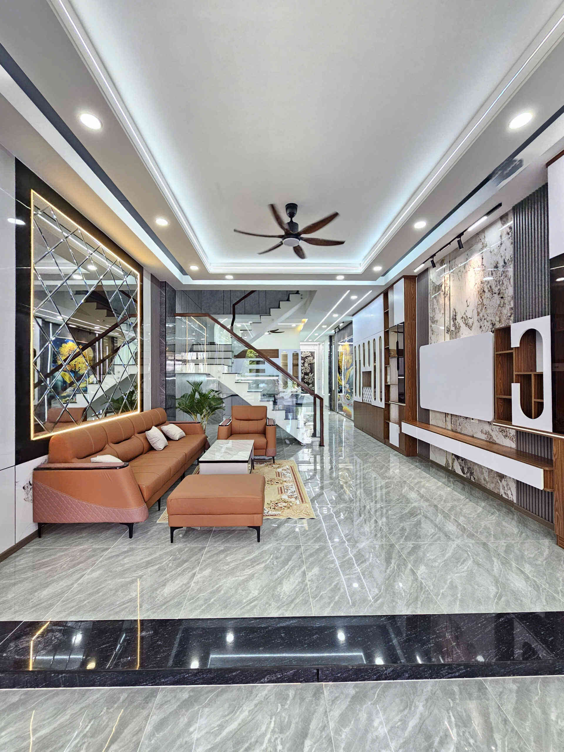 Bán nhà mới 1T2L 5x20m hoàn công, đường N1 KDC The Suncity p.An Phú, full nội thất