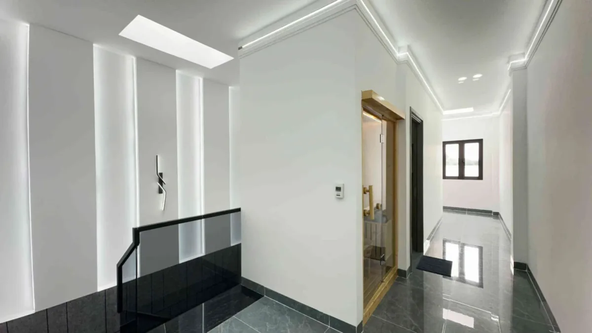Bán nhà mới 1T2L 4.5x15m hoàn công, đường D1 KDC Lê Phong Bình Chuẩn 2, full nội thất