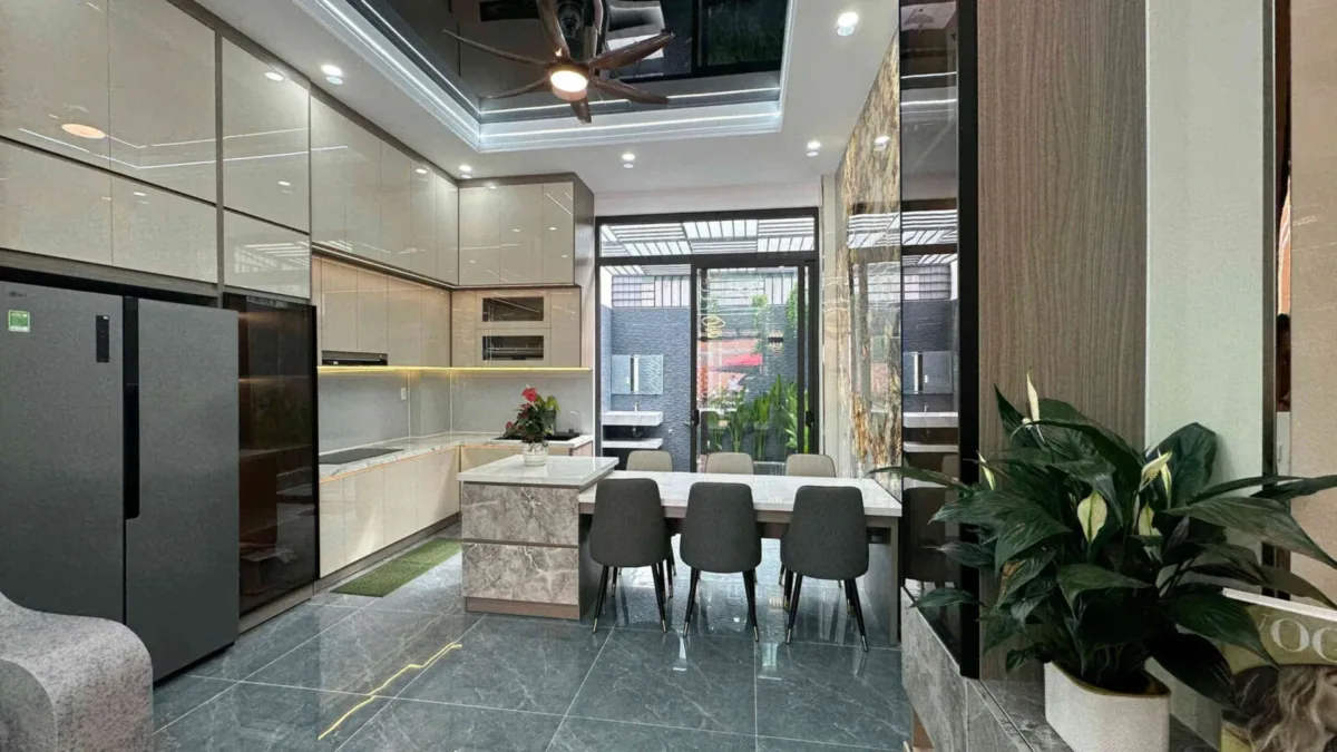 Bán nhà mới 1T2L 4.5x15m hoàn công, đường D1 KDC Lê Phong Bình Chuẩn 2, full nội thất