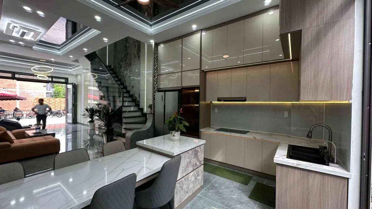 Bán nhà mới 1T2L 4.5x15m hoàn công, đường D1 KDC Lê Phong Bình Chuẩn 2, full nội thất