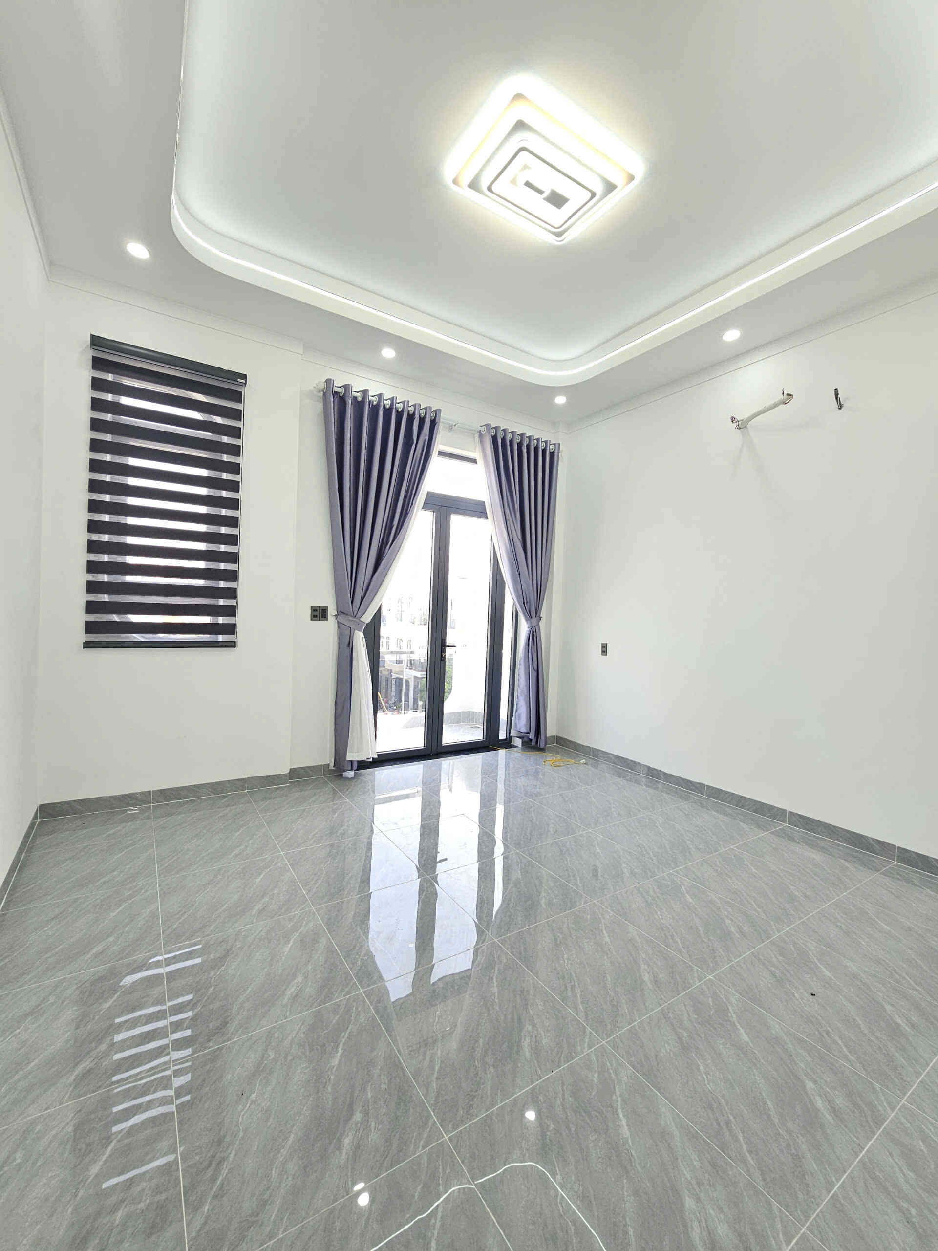 Bán nhà mới 1T2L 4.5x15m hoàn công, đường N1 KDC Lê Phong An Phú 1 p.An Phú, full nội thất