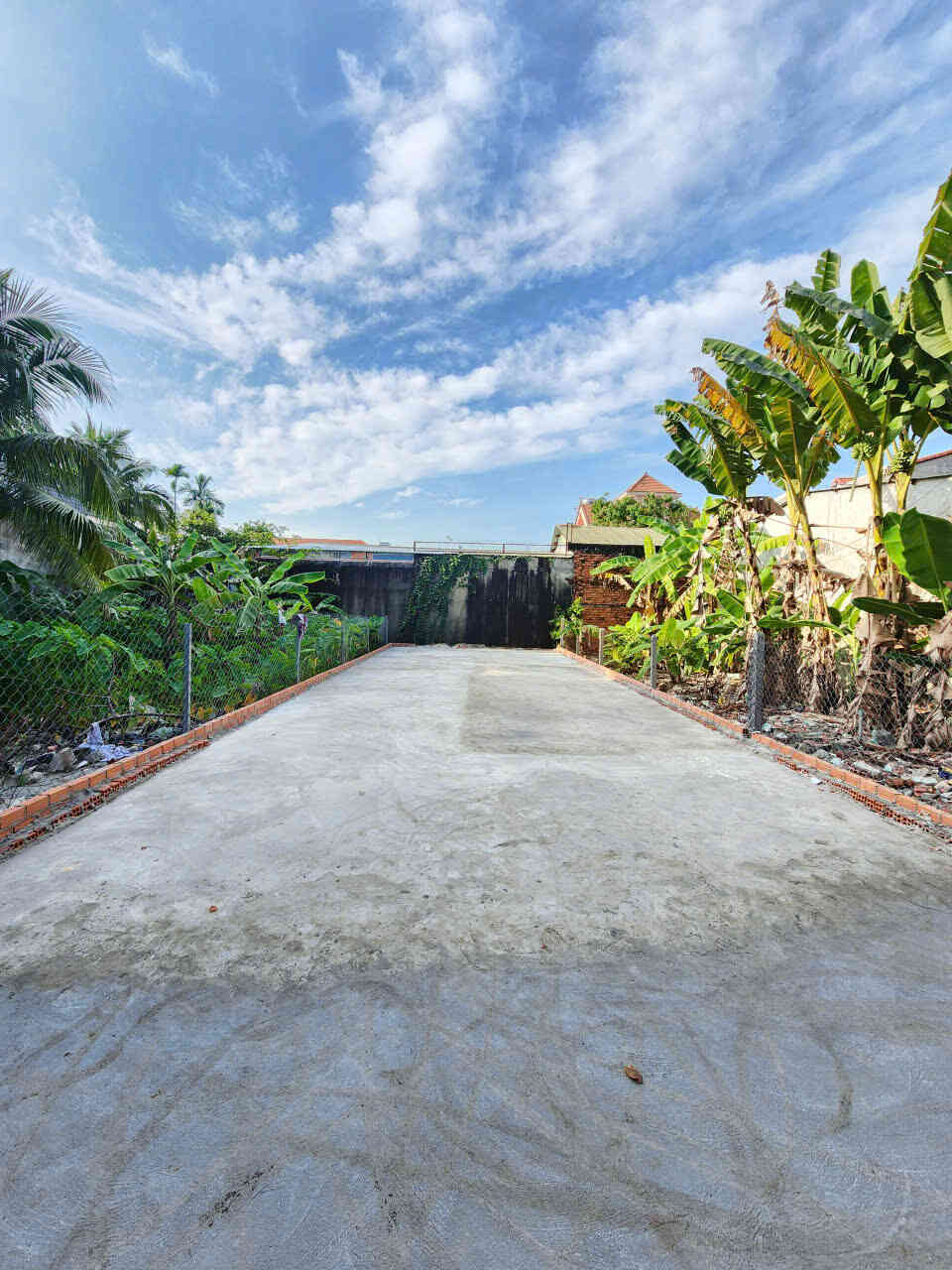Bán đất 6.2×17.3m, hẻm Nhà Thờ Búng p. Hưng Định gần chợ Búng