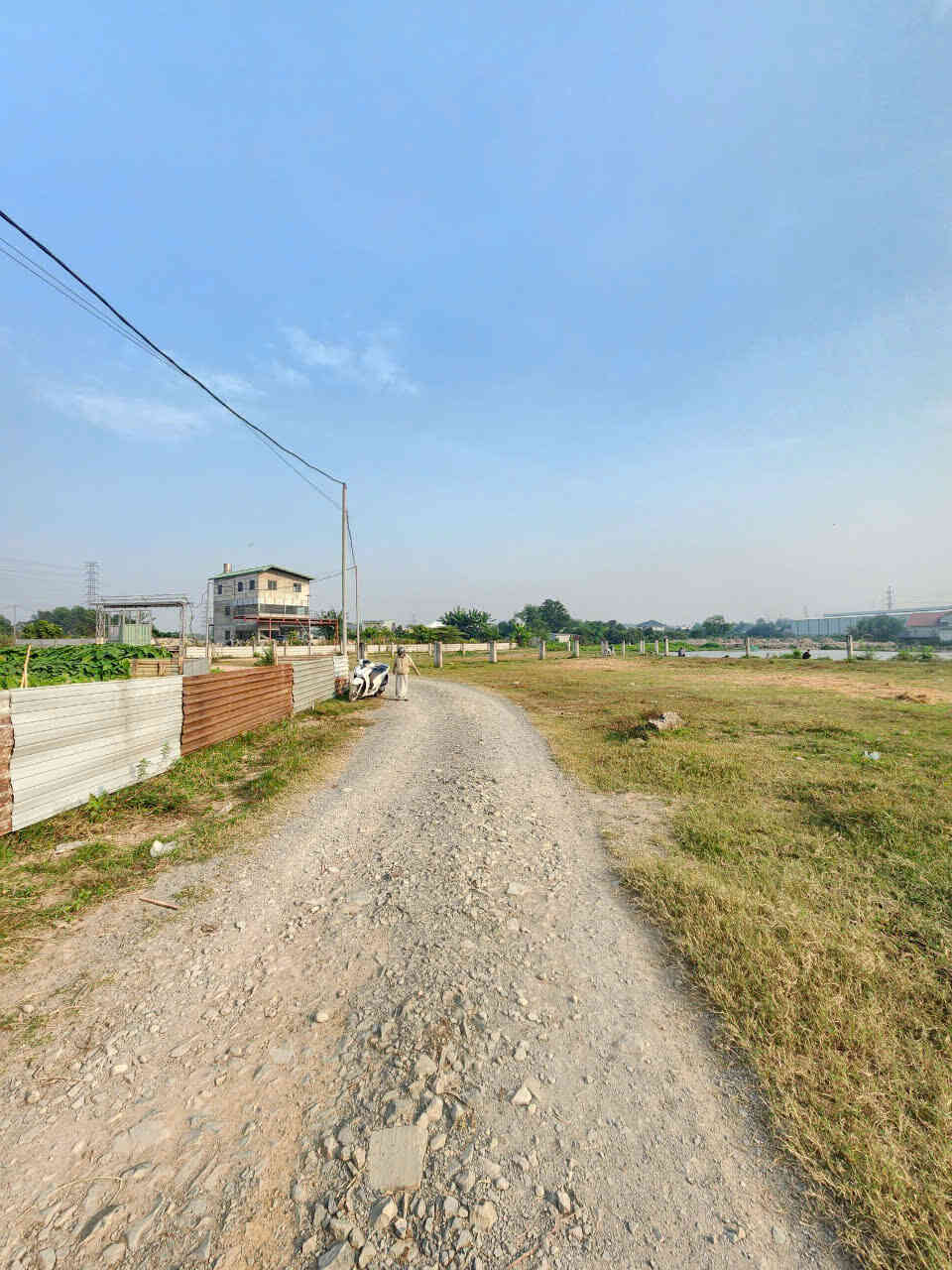 Bán đất 5.8x20m, hẻm Bùi Thị Xuân p. Tân Bình