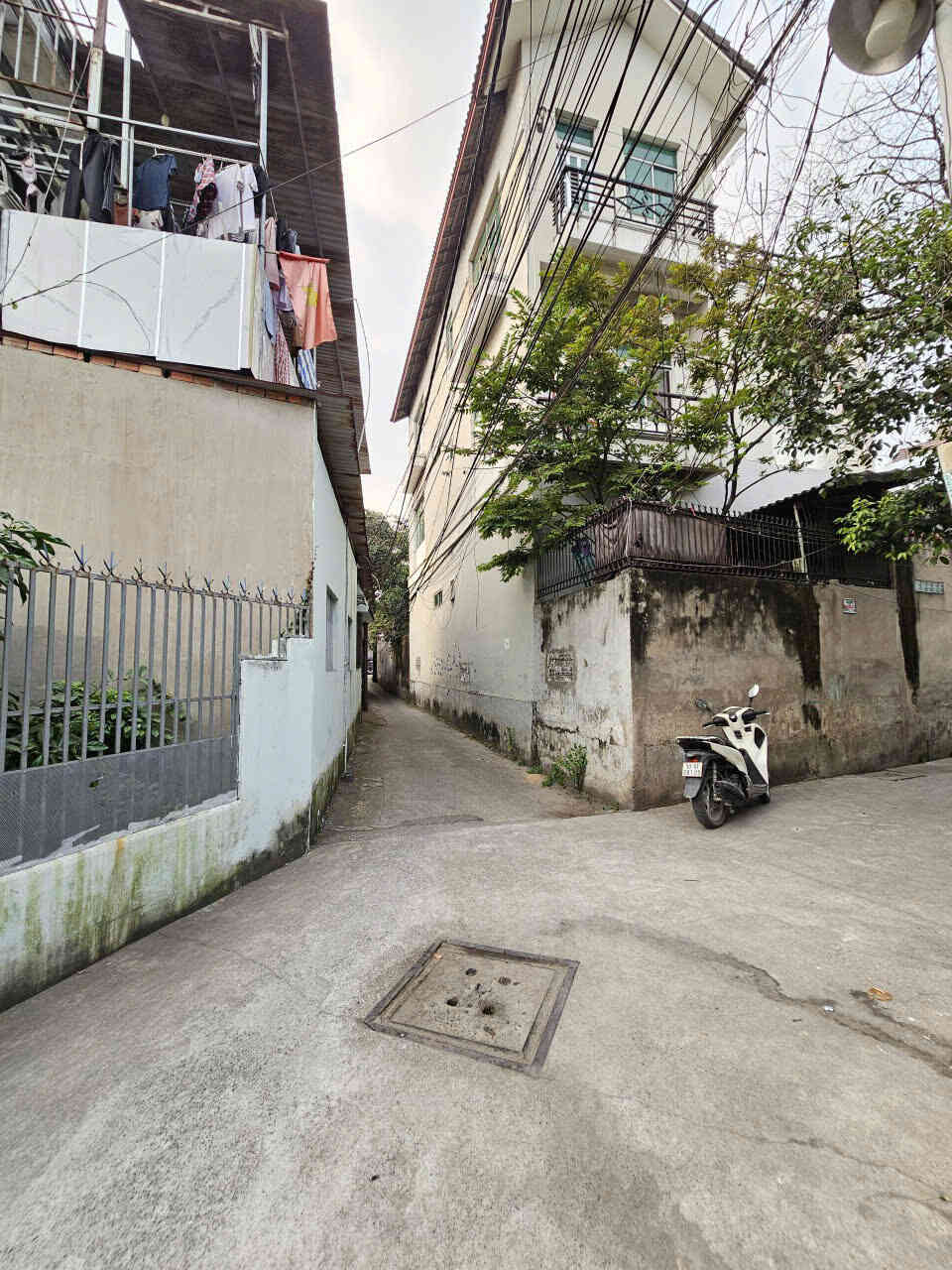 Bán nhà 1T1L 13x8m, hẻm ĐT.743B gần Ngã Ba Ông Xã