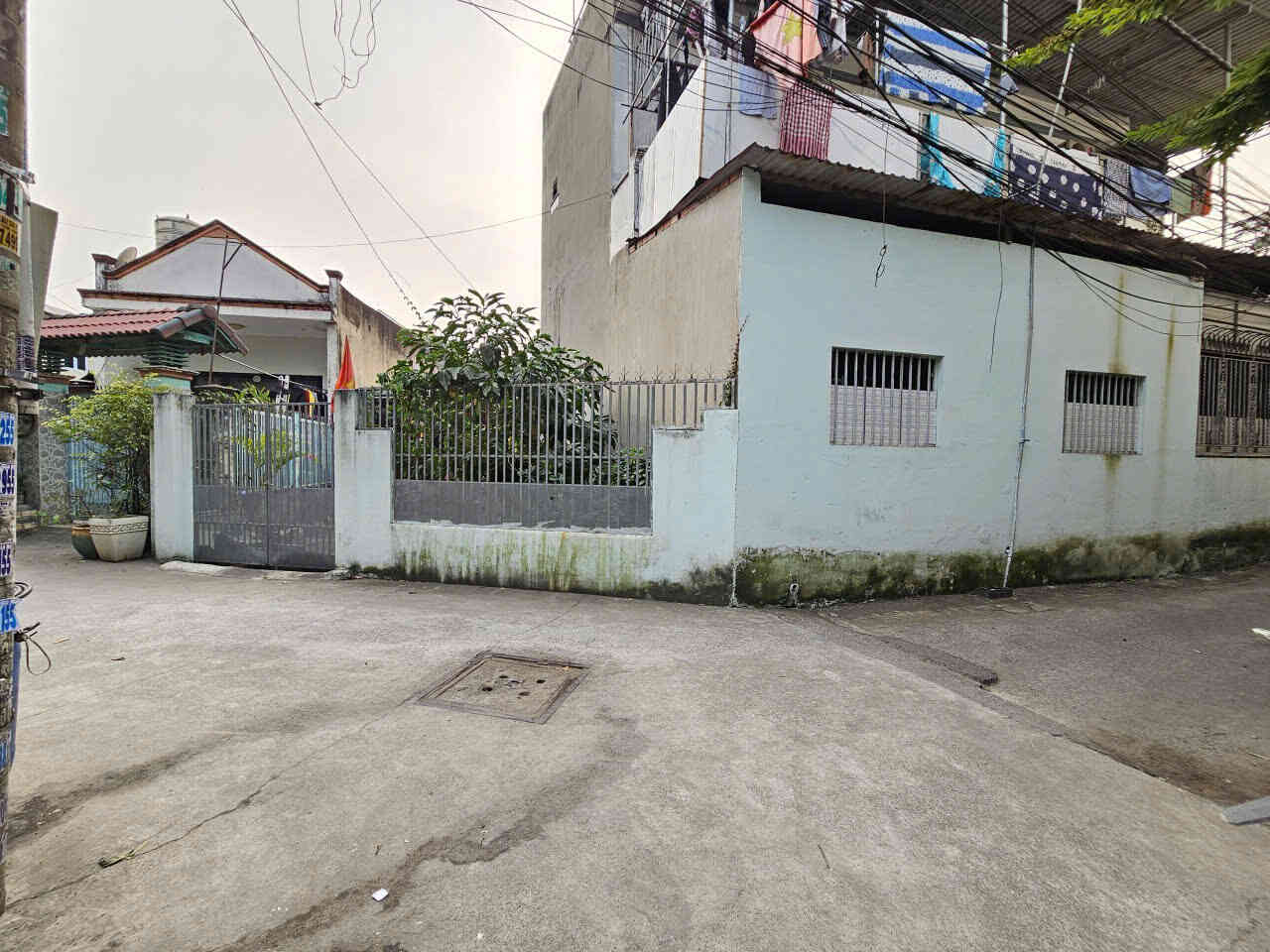 Bán nhà 1T1L 13x8m, hẻm ĐT.743B gần Ngã Ba Ông Xã