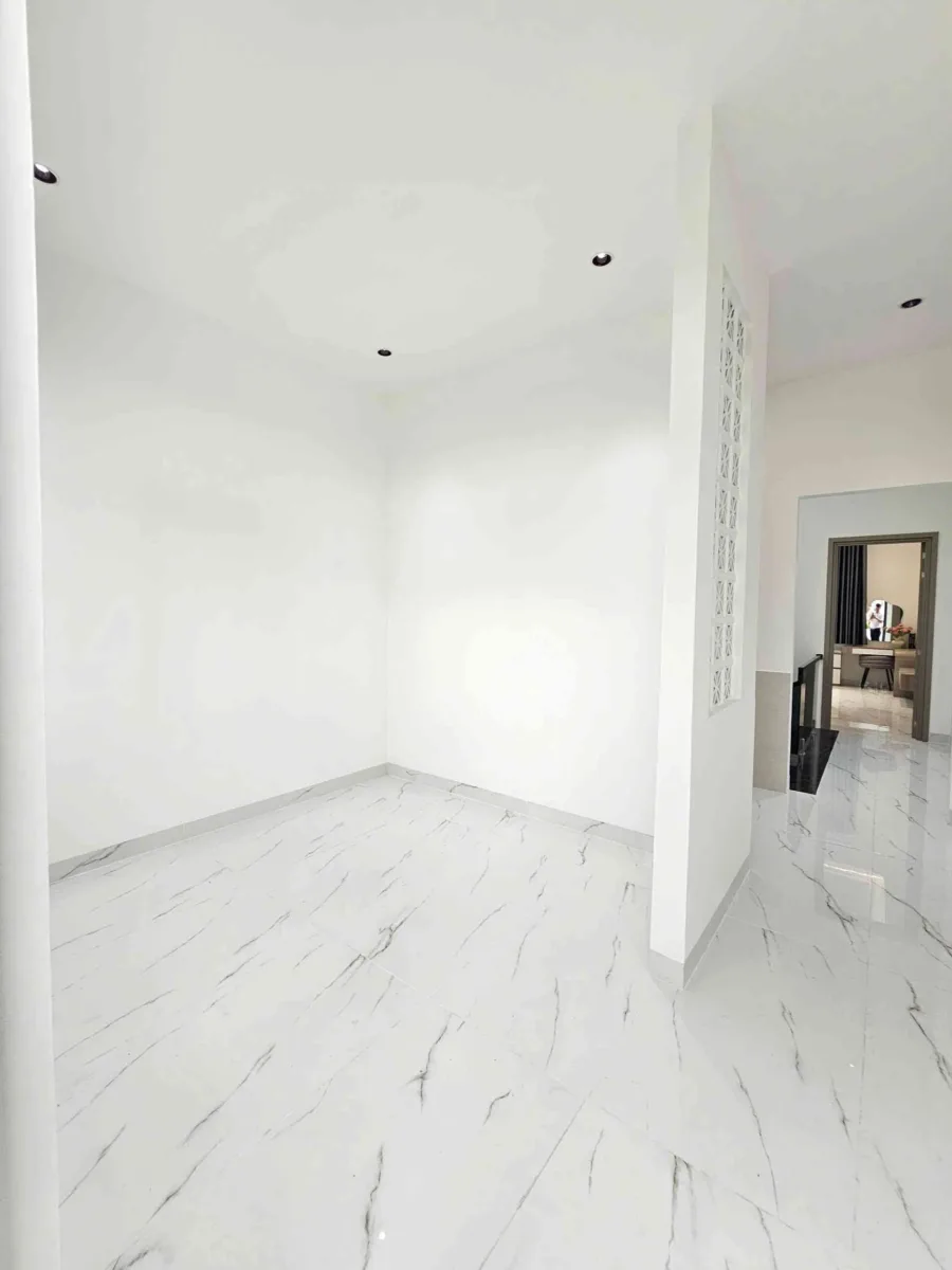 Bán nhà mới 1T2L 4x16m, đường N1 KDC Lê Phong Bình Chuẩn 1 p. Bình Chuẩn, full nội thất