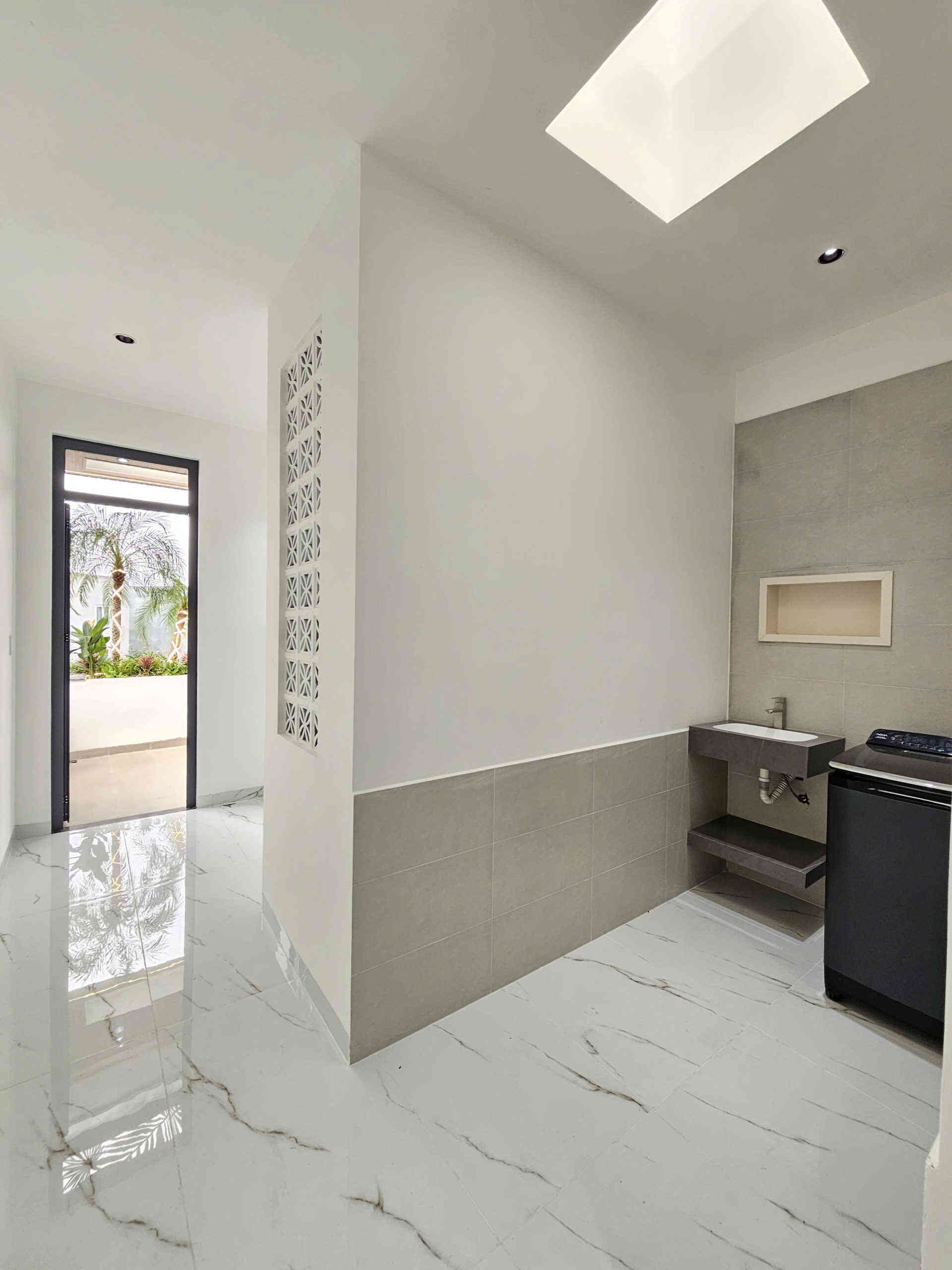 Bán nhà mới 1T2L 4x16m, đường N1 KDC Lê Phong Bình Chuẩn 1 p. Bình Chuẩn, full nội thất