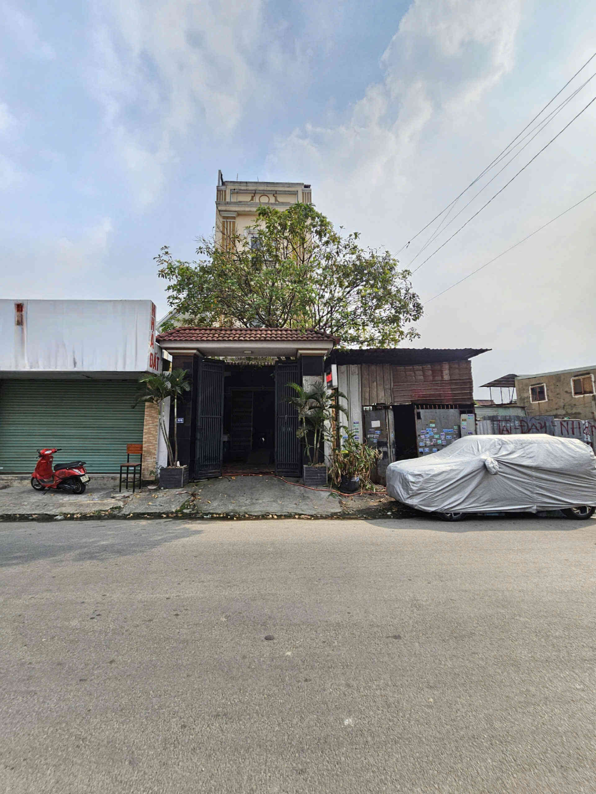 Bán nhà nghỉ 1T2L 5x28m, mặt tiền Bình Hòa 11 p. Bình Hòa, đang thu 20tr/th