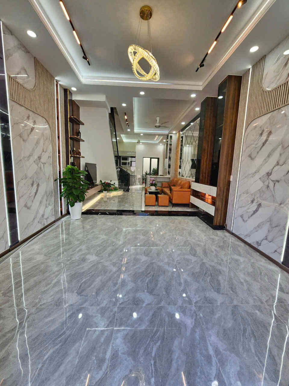 Bán nhà mới 1T2L 4.5x16m hoàn công, đường D2 KDC Lê Phong An Phú 1 p.An Phú, full nội thất