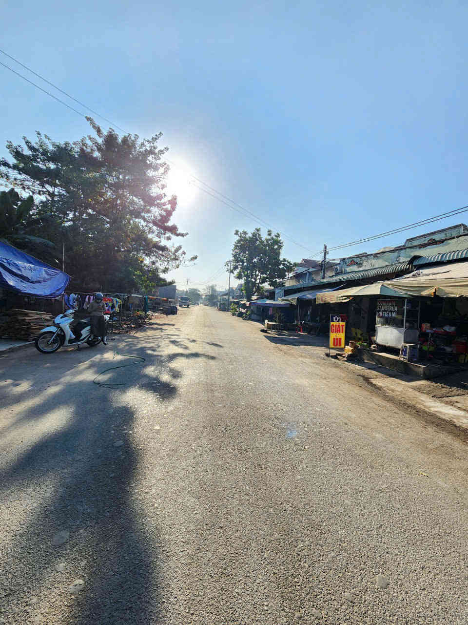 Bán dãy trọ 10x30m, đường B1 KDC Thuận Giao, đang thuê 20tr/th