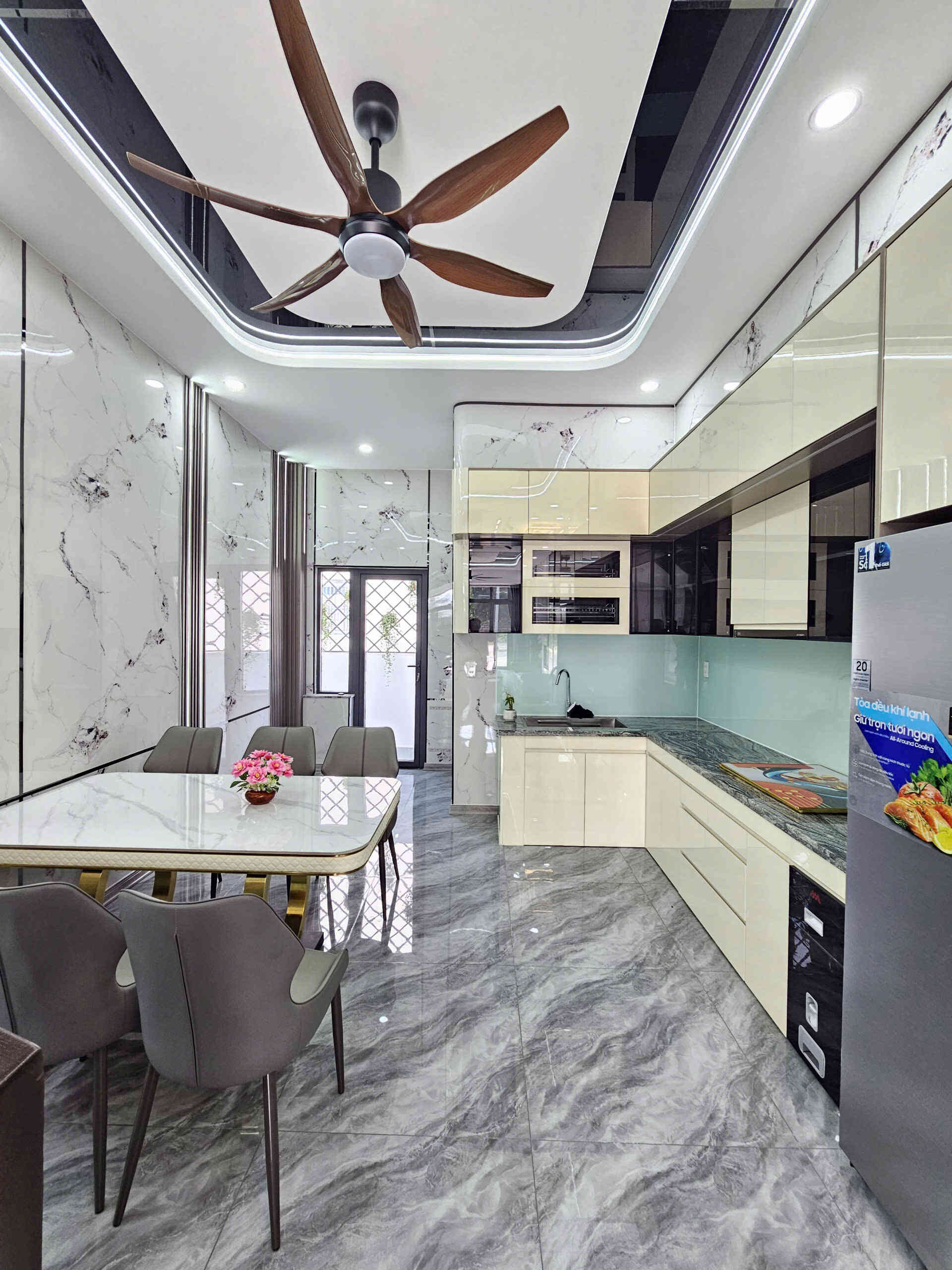 Bán nhà mới 1T2L 4x17m, đường N1 KDC Lê Phong An Phú 2 p. An Phú, full nội thất