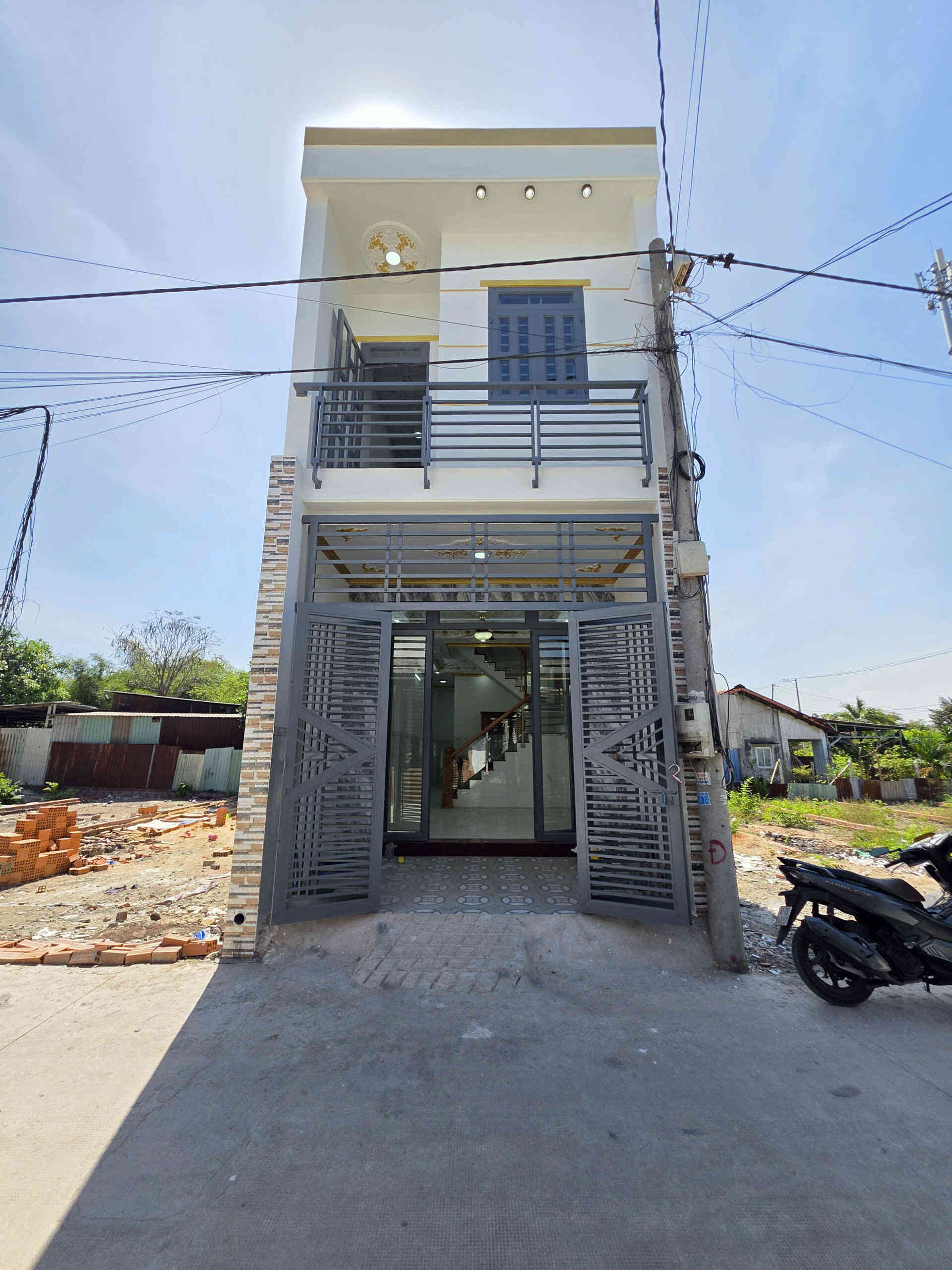 Bán nhà mới 1T1L 4x15m hoàn công, mặt tiền An Phú 6 p. An Phú gần Vsip