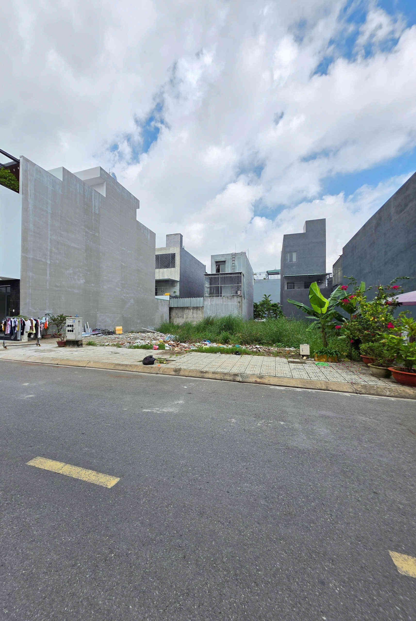 Bán đất 5x22m, đường N2 KDC The Suncity p. An Phú