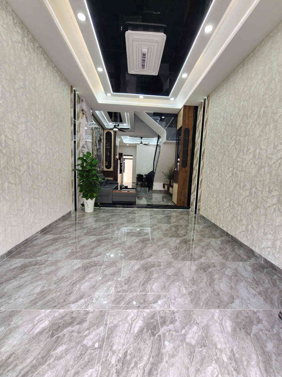Bán nhà mới 1T2L 4x15m, đường N4 KDC Icon Central, full nội thất (Hoàn công)