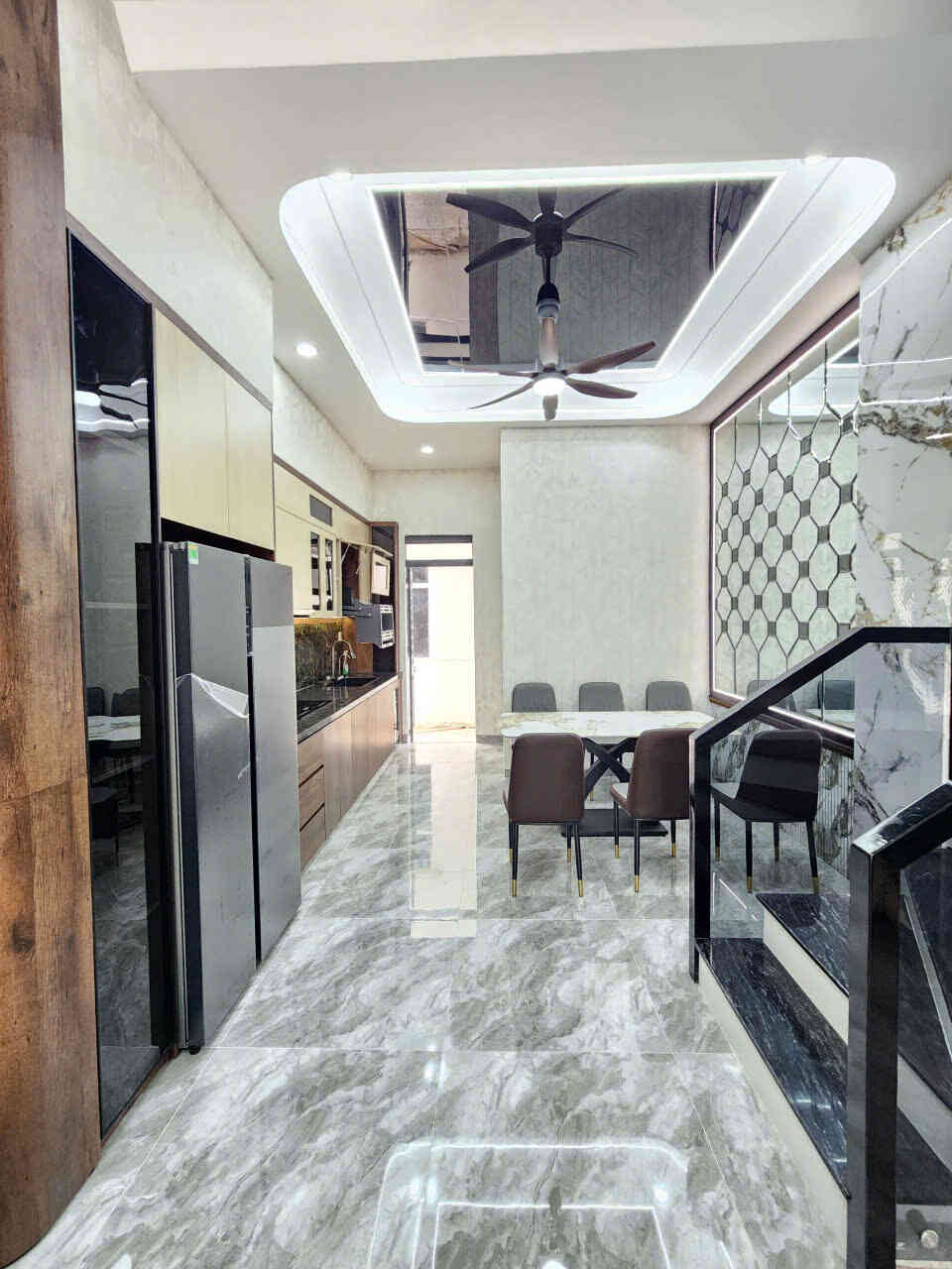 Bán nhà mới 1T2L 4x15m, đường N4 KDC Icon Central, full nội thất (Hoàn công)