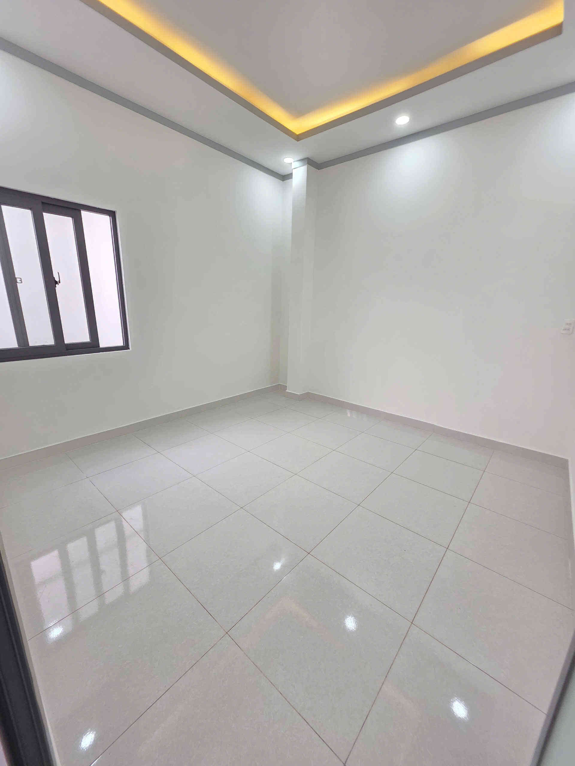 Bán nhà 1T1L 5.1x32m, mặt tiền Liên Huyện gần chợ Phú An (Sầm uất)