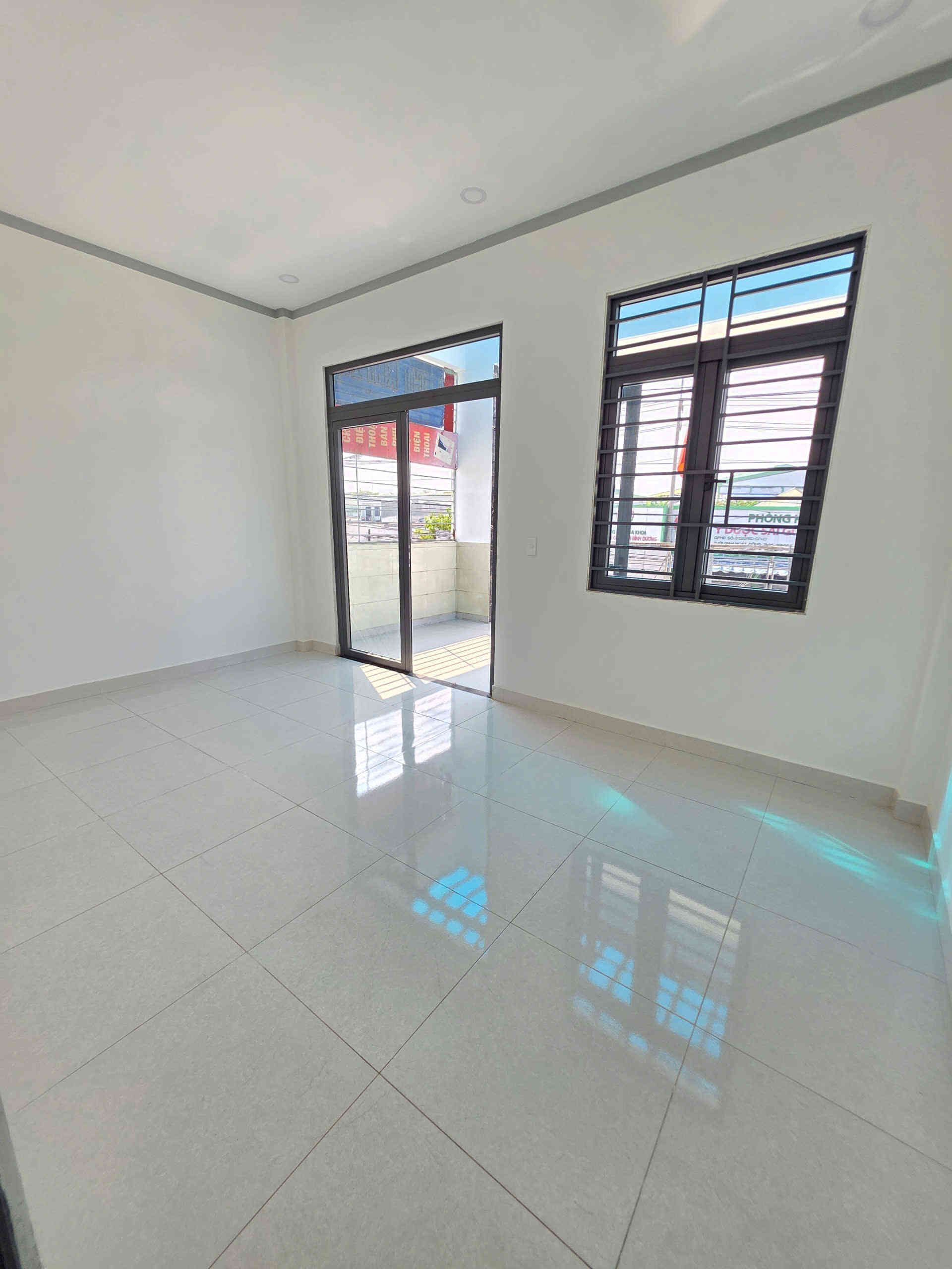 Bán nhà 1T1L 5.1x32m, mặt tiền Liên Huyện gần chợ Phú An (Sầm uất)