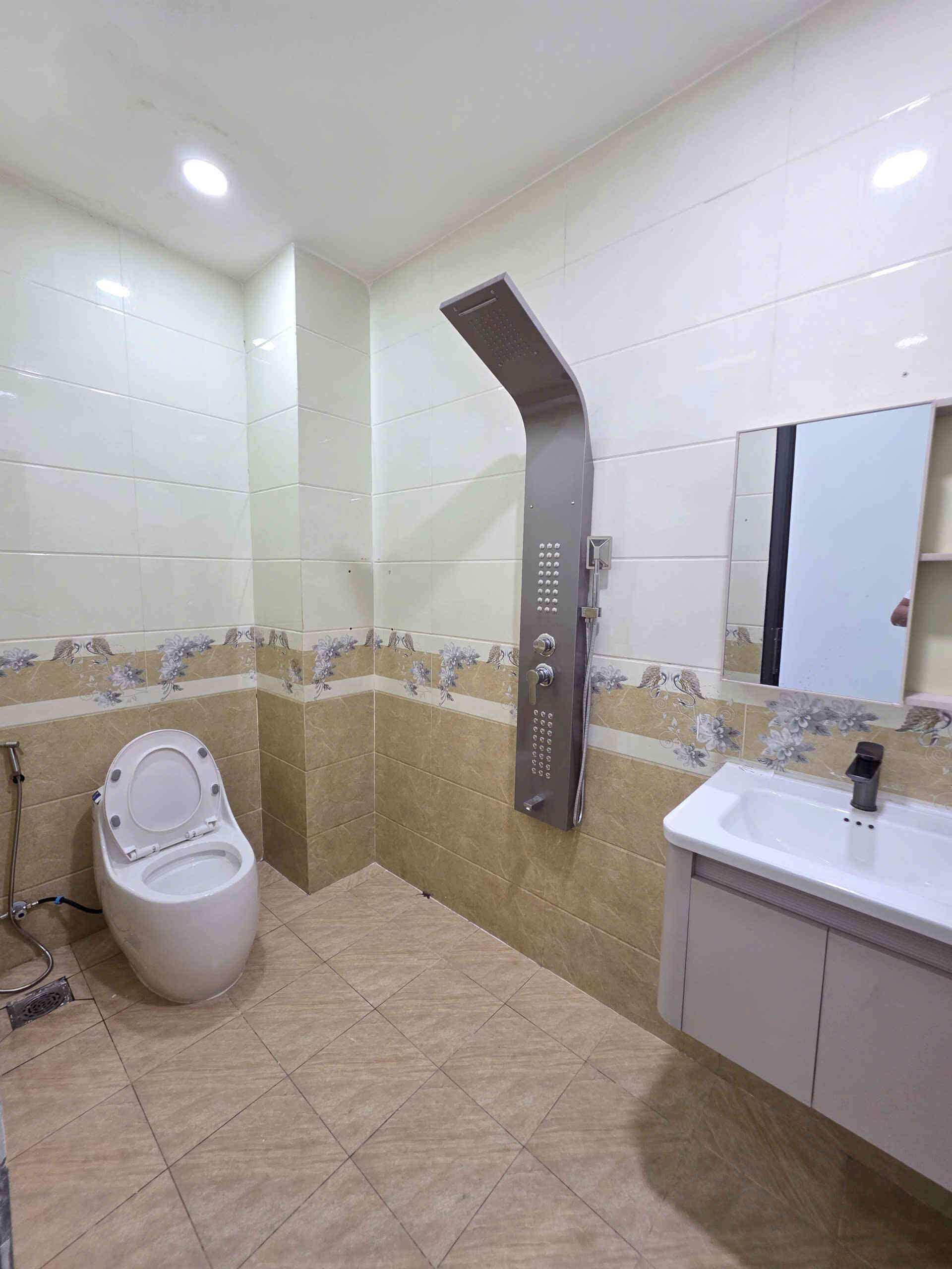 Bán nhà 1T1L 5.1x32m, mặt tiền Liên Huyện gần chợ Phú An (Sầm uất)