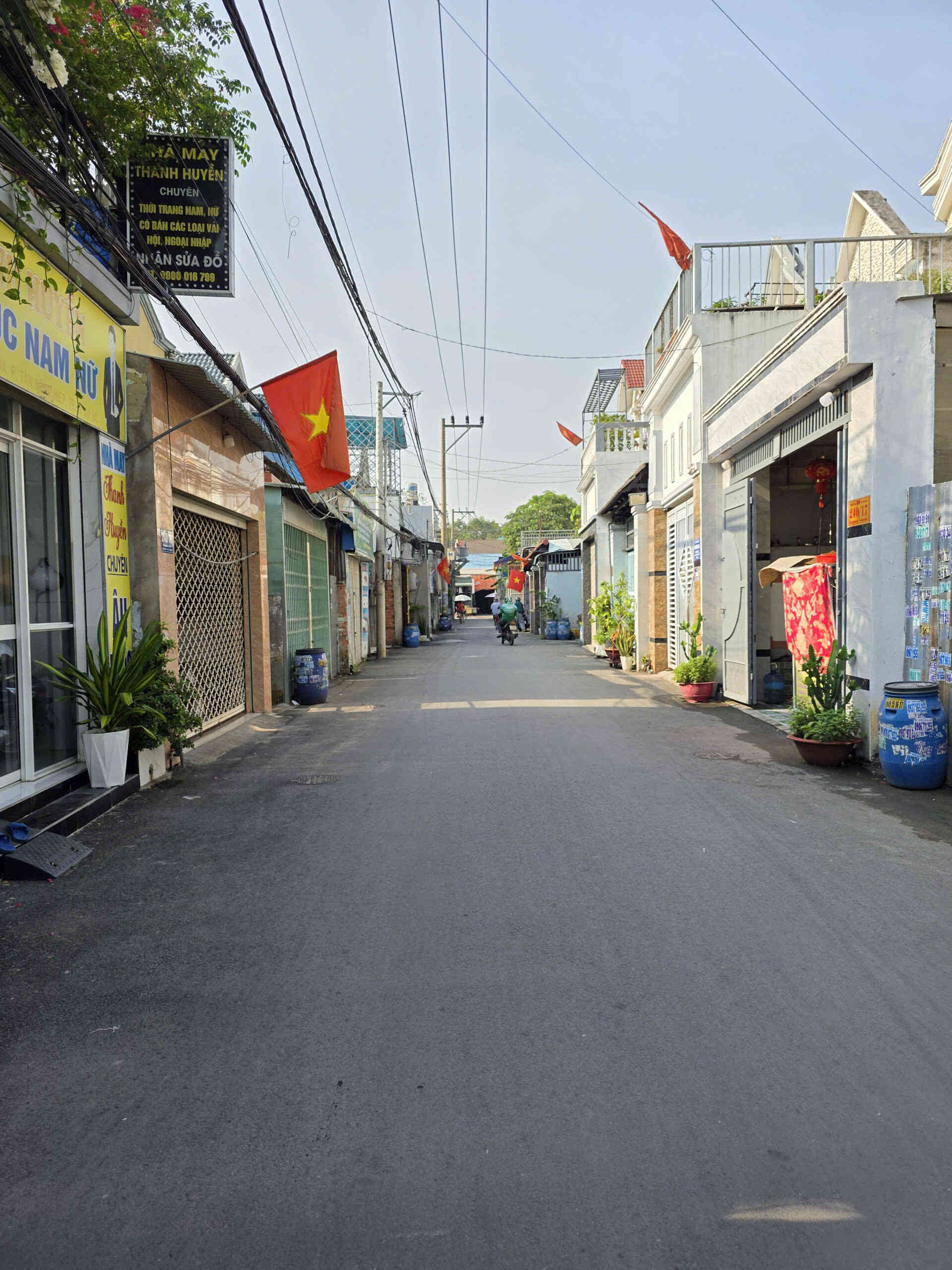 Bán nhà 1T1L 4.9x21m, hẻm Đoàn Thị Kia gần chợ Tân Long