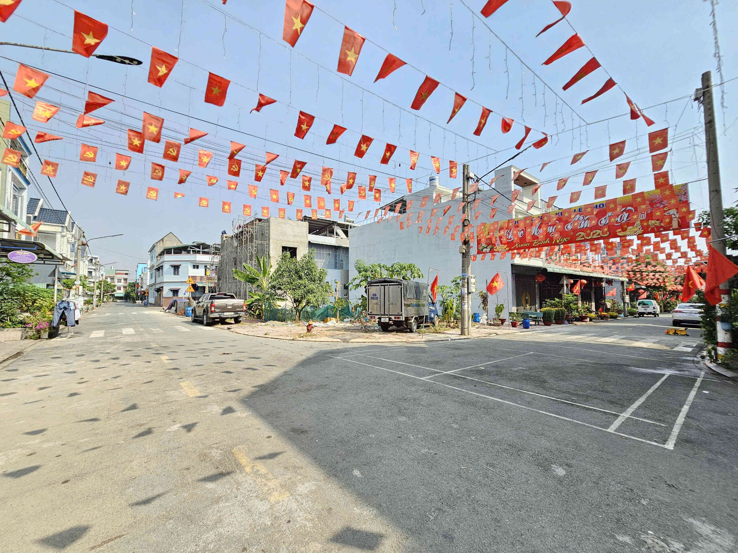 Bán lô góc 5x17.2m, đường D3 KDC Lê Phong Tân Bình gần chợ Thông Dụng (giá rẻ)