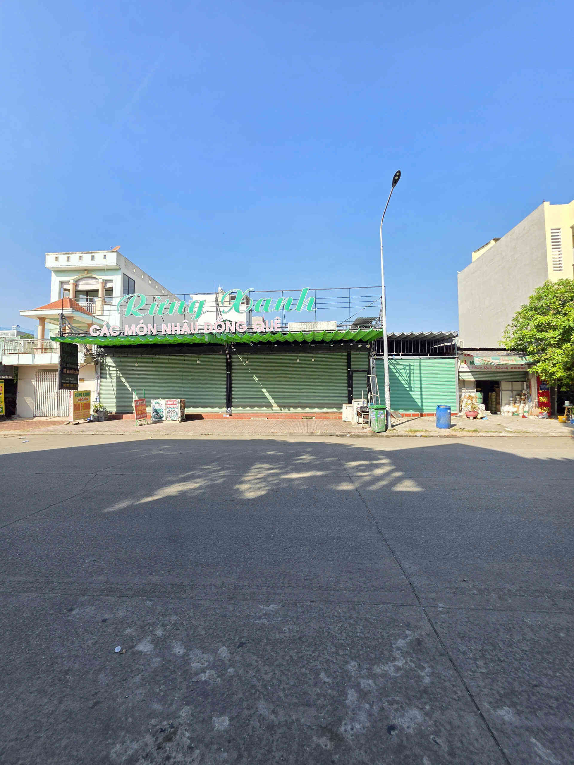 Bán đất 4.98x31.2m, đường N2 KDC Sóng Thần B kế Vincom 550 (Kinh doanh tốt)