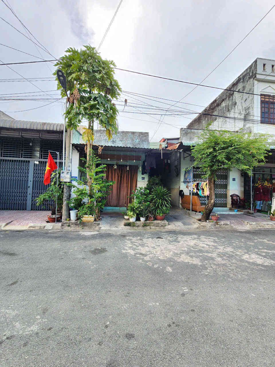 Bán dãy trọ 5x19.5m, đường N4 KDC Bình Đáng p.Bình Hòa, thu 10tr/th