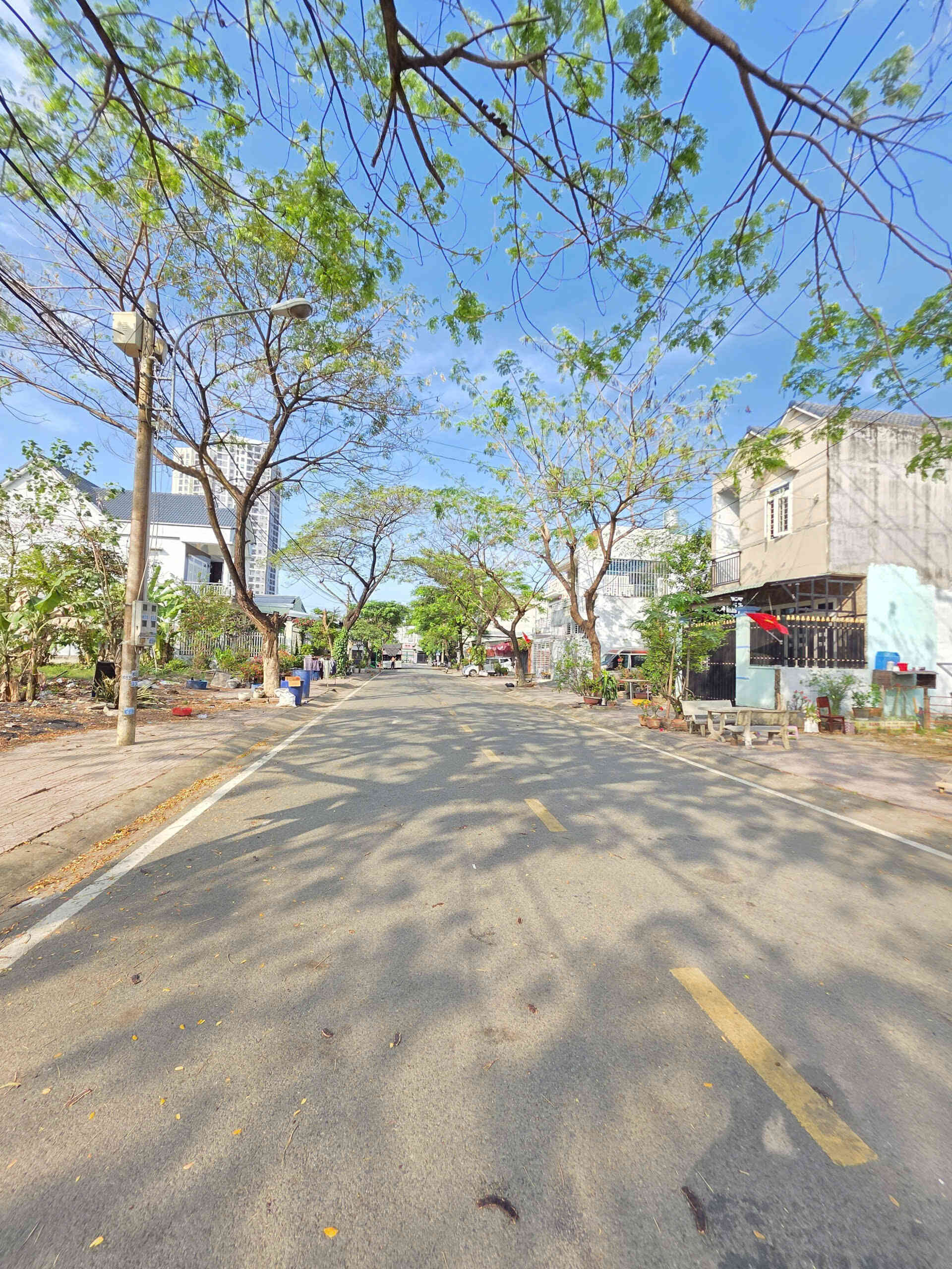 Bán đất 5x20m, đường D17 KDC Châu Thới gần làng đại học