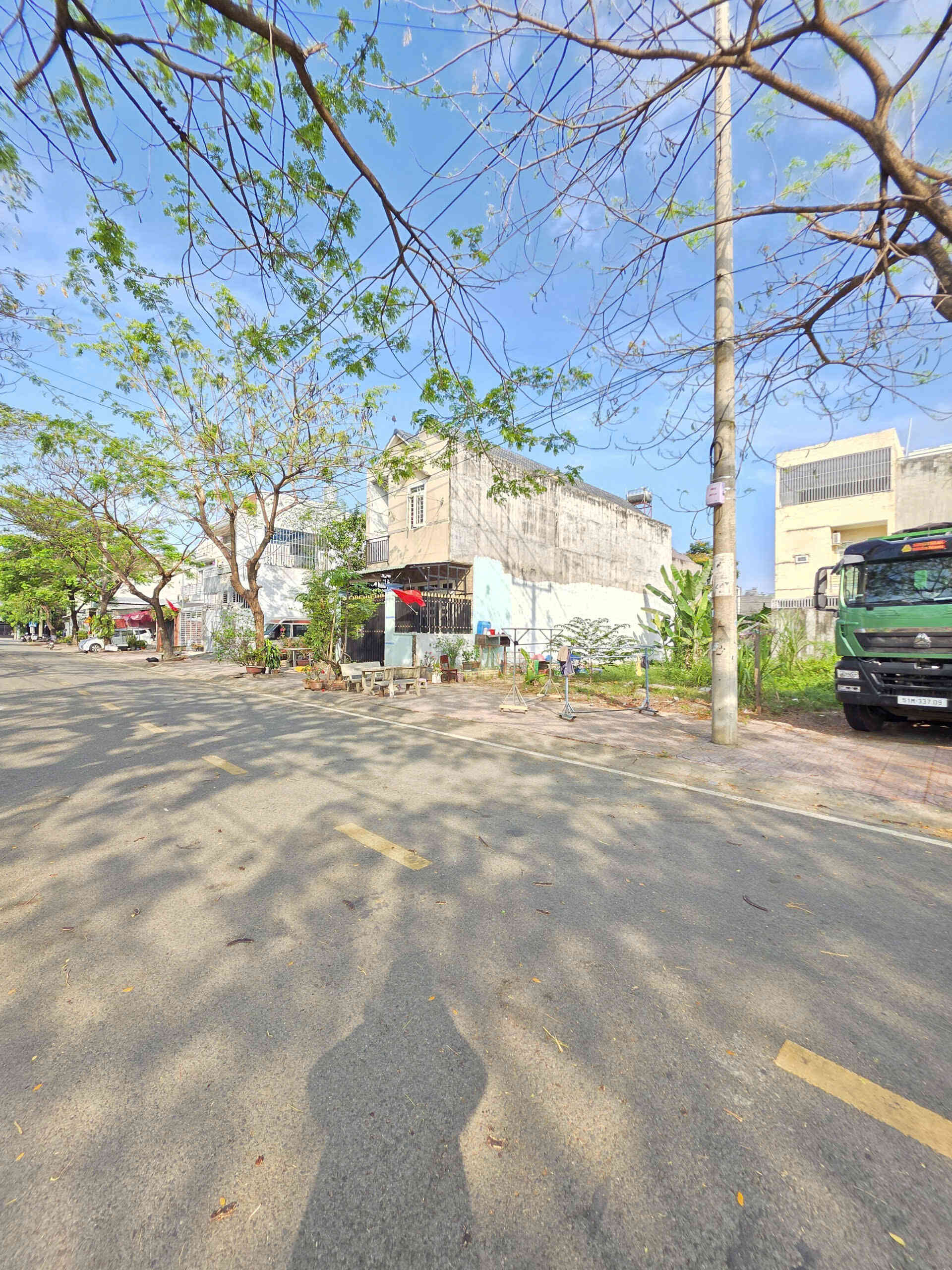 Bán đất 5x20m, đường D17 KDC Châu Thới gần làng đại học