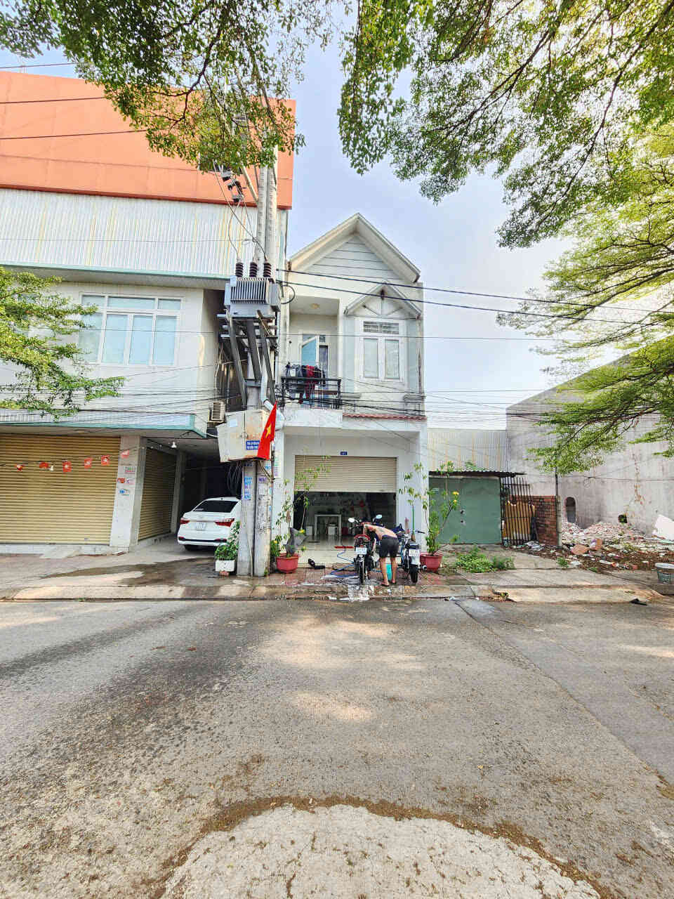 Bán nhà 1T1L 4x18m, đường số 1 KDC Phú Hồng Thịnh 3 kế chợ, đang thuê 7tr/th