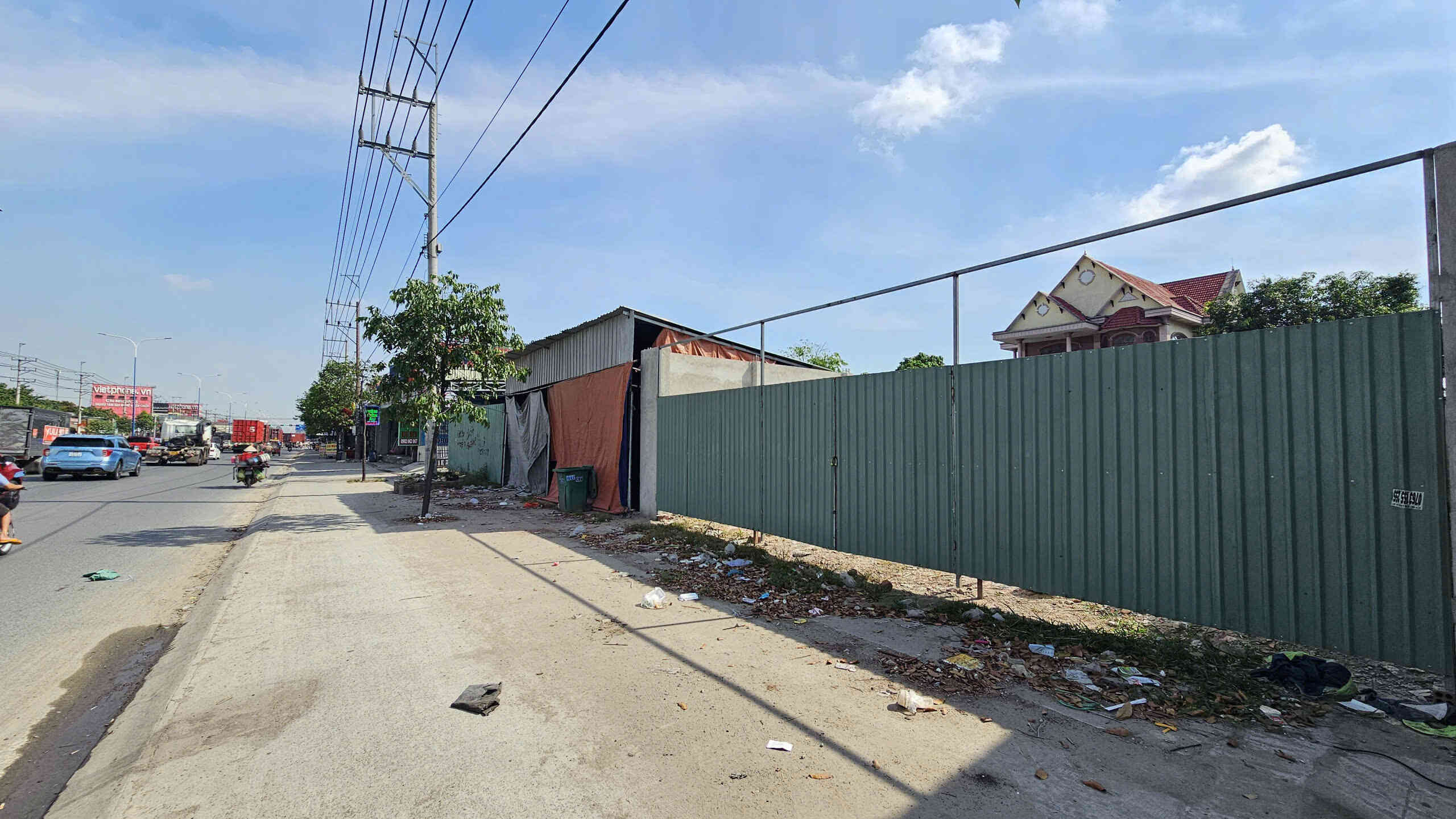 Bán đất 14.8×37.3m, mặt tiền đường ĐT.743 p.An Phú gần VSIP1