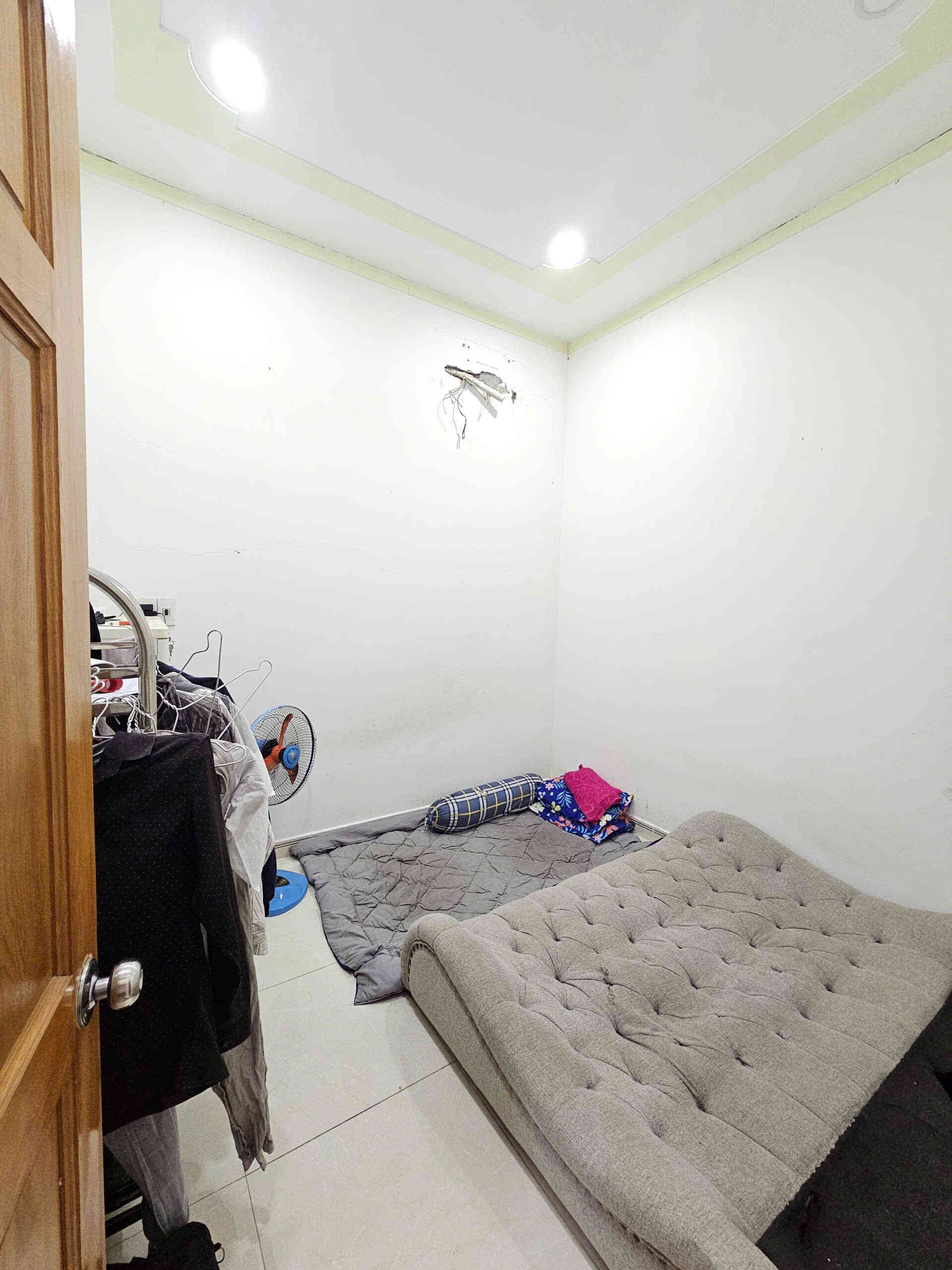 Bán nhà 1T1L 4x15m, đường N3 KDC Phú Hồng Thịnh 8, đang thuê 5tr/th (Hoàn công)
