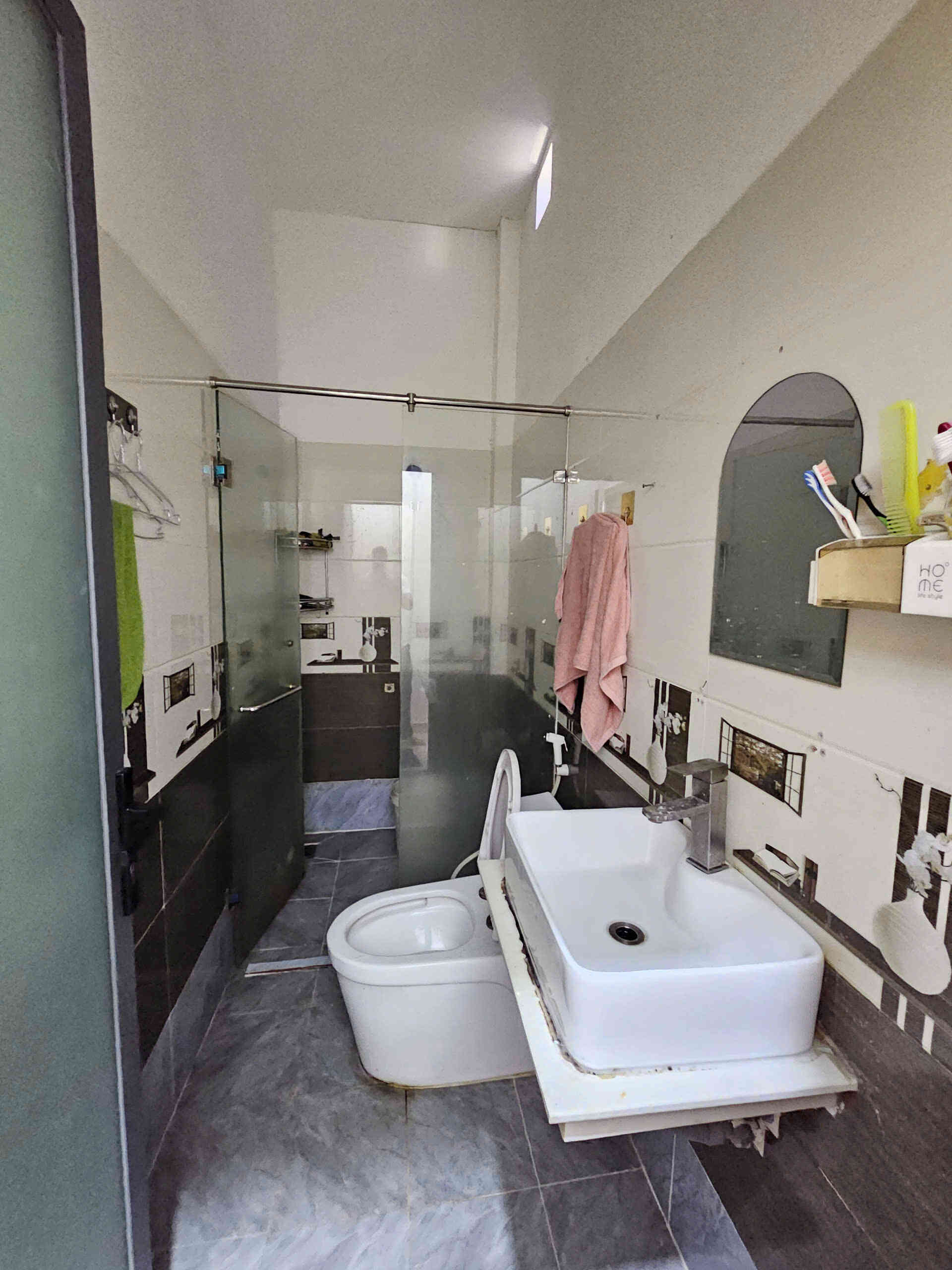 Bán nhà 1T1L 4x15m, đường N3 KDC Phú Hồng Thịnh 8, đang thuê 5tr/th (Hoàn công)
