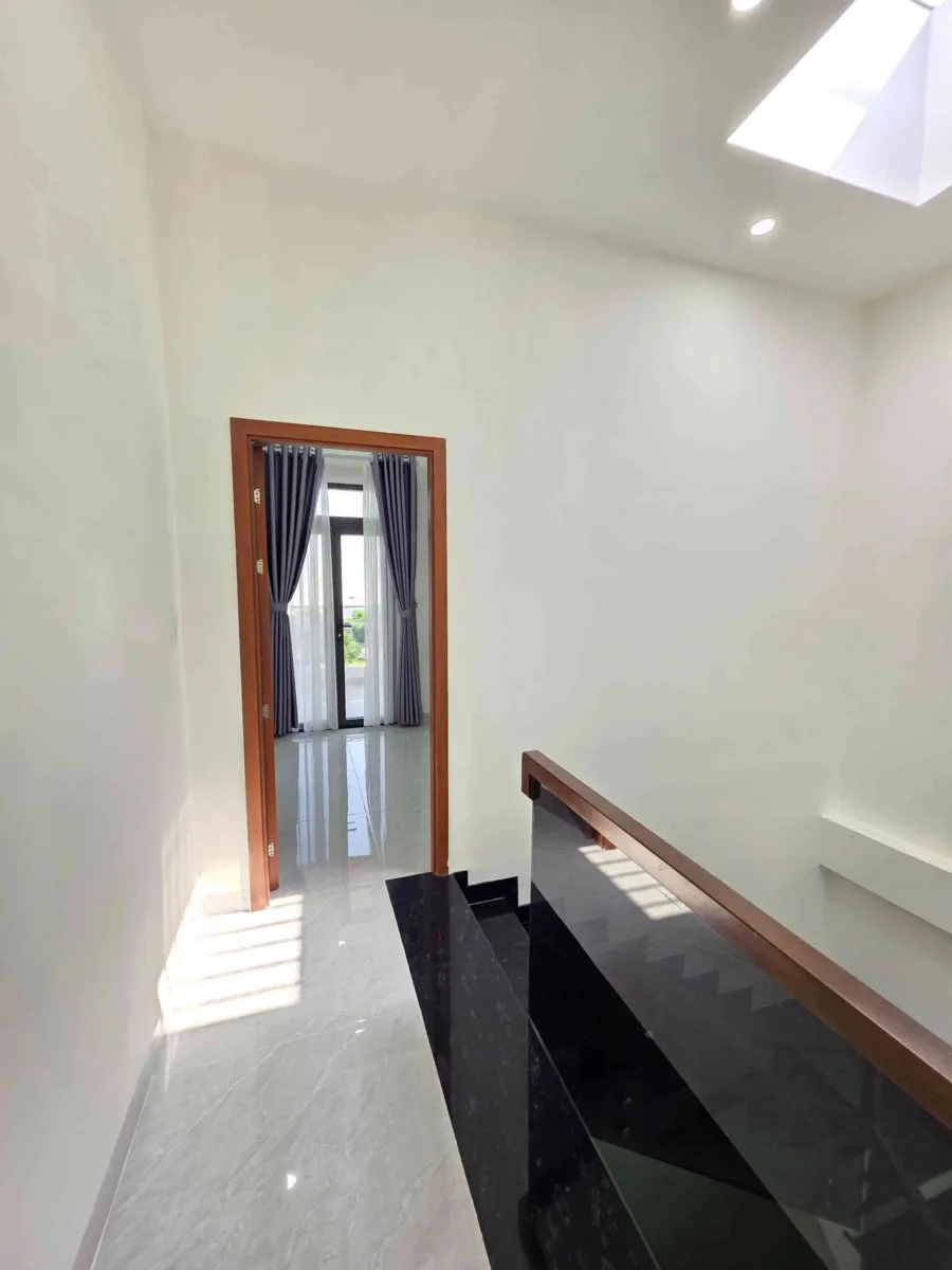 Bán nhà mới 1T2L 4x18m, đường N1 KDC Lê Phong An Phú 2 p. An Phú, full nội thất