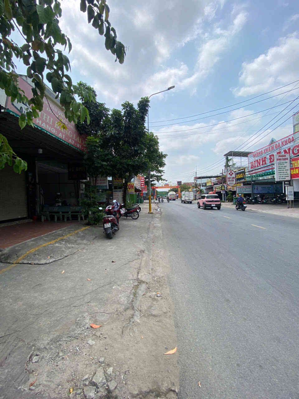 Bán nhà cấp 4 (5x36m), mặt tiền sầm uất Nguyễn Du p.Bình Hòa