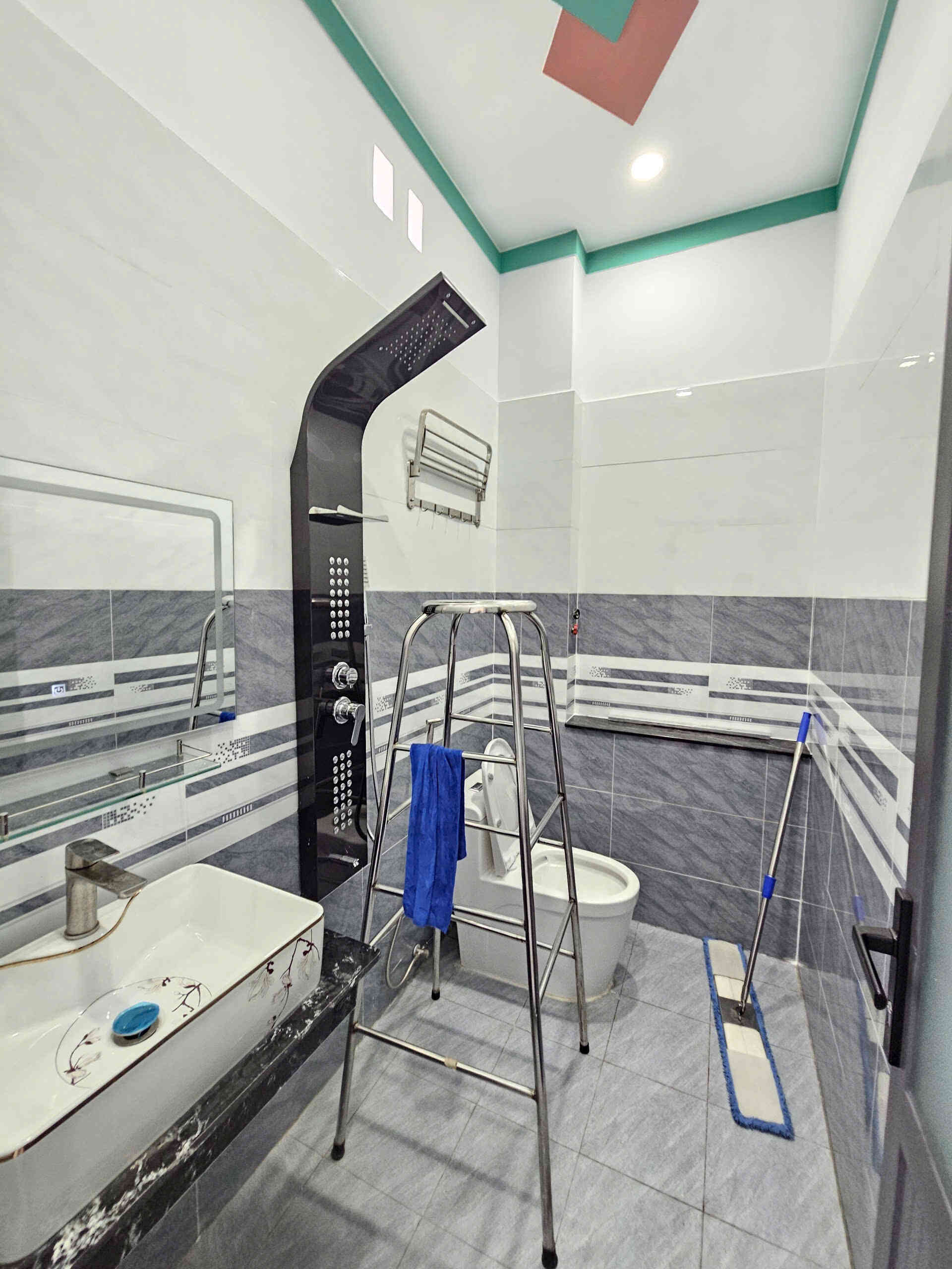Bán nhà 1T2L 4.5x15m, đường N1 KDC Lê Phong An Phú 1 p.An Phú, full nội thất