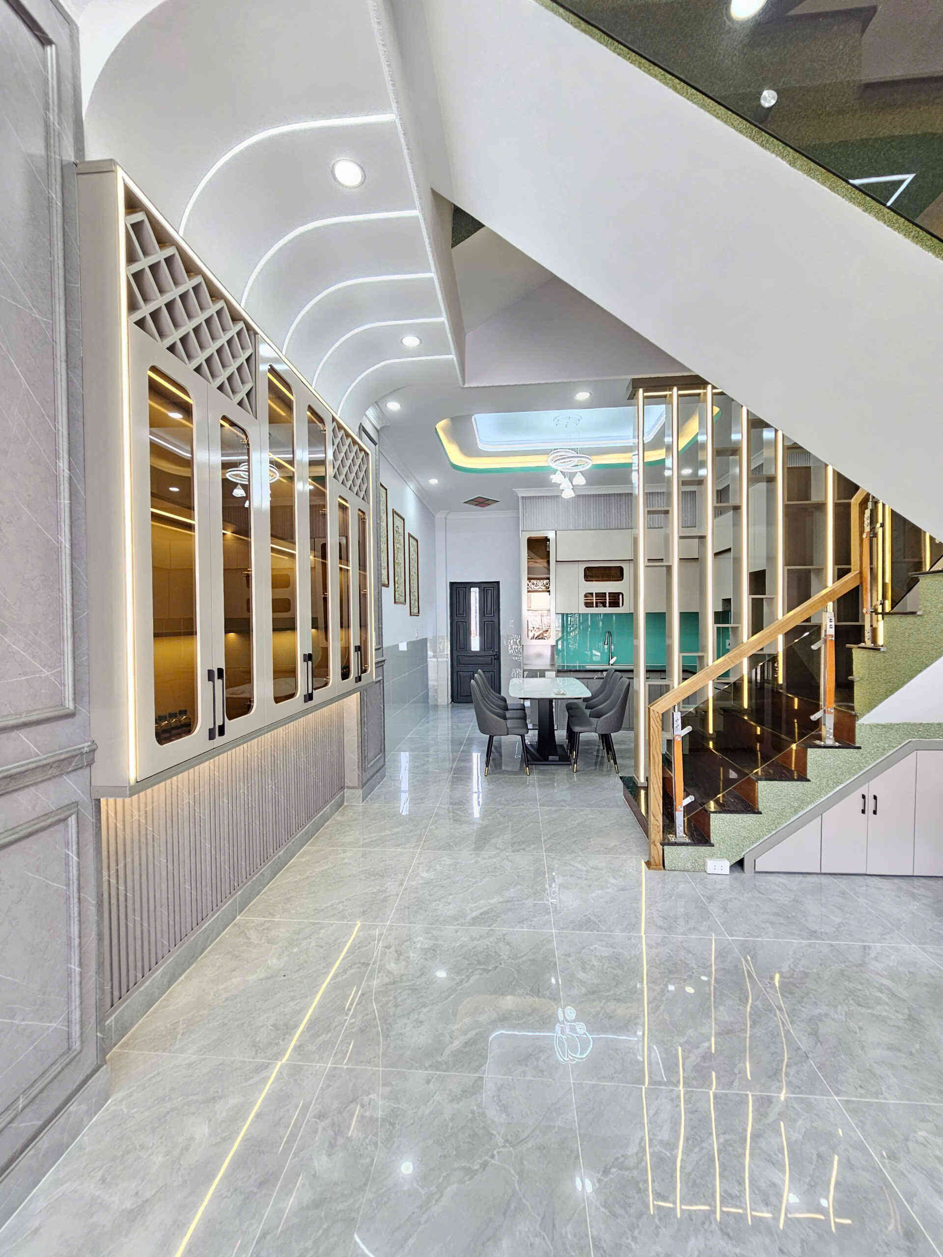 Bán nhà 1T2L 4.5x15m, đường N1 KDC Lê Phong An Phú 1 p.An Phú, full nội thất