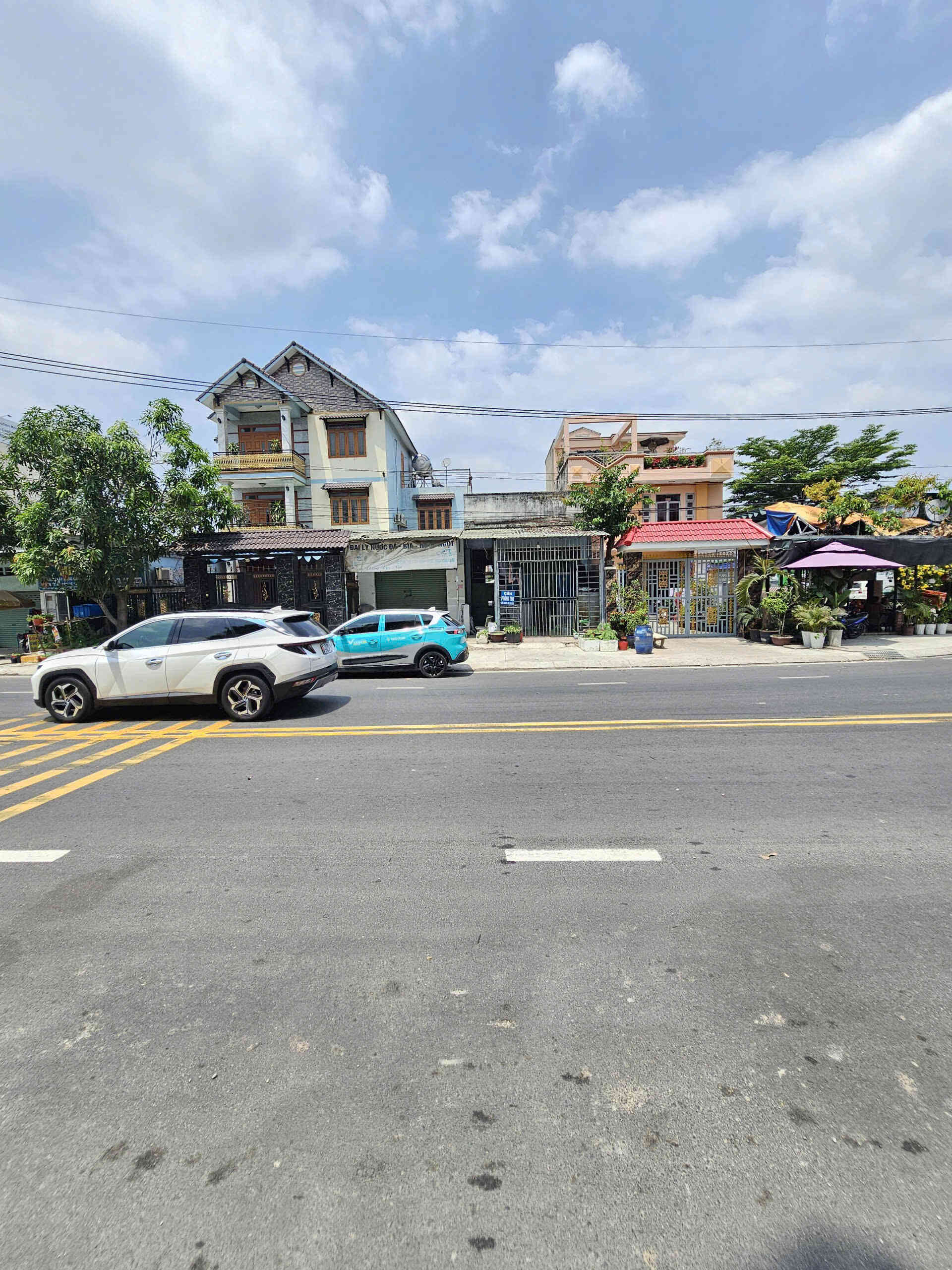 Bán đất 5x23m, mặt tiền Bùi Thị Xuân p. An Phú gần vòng xoay An Phú