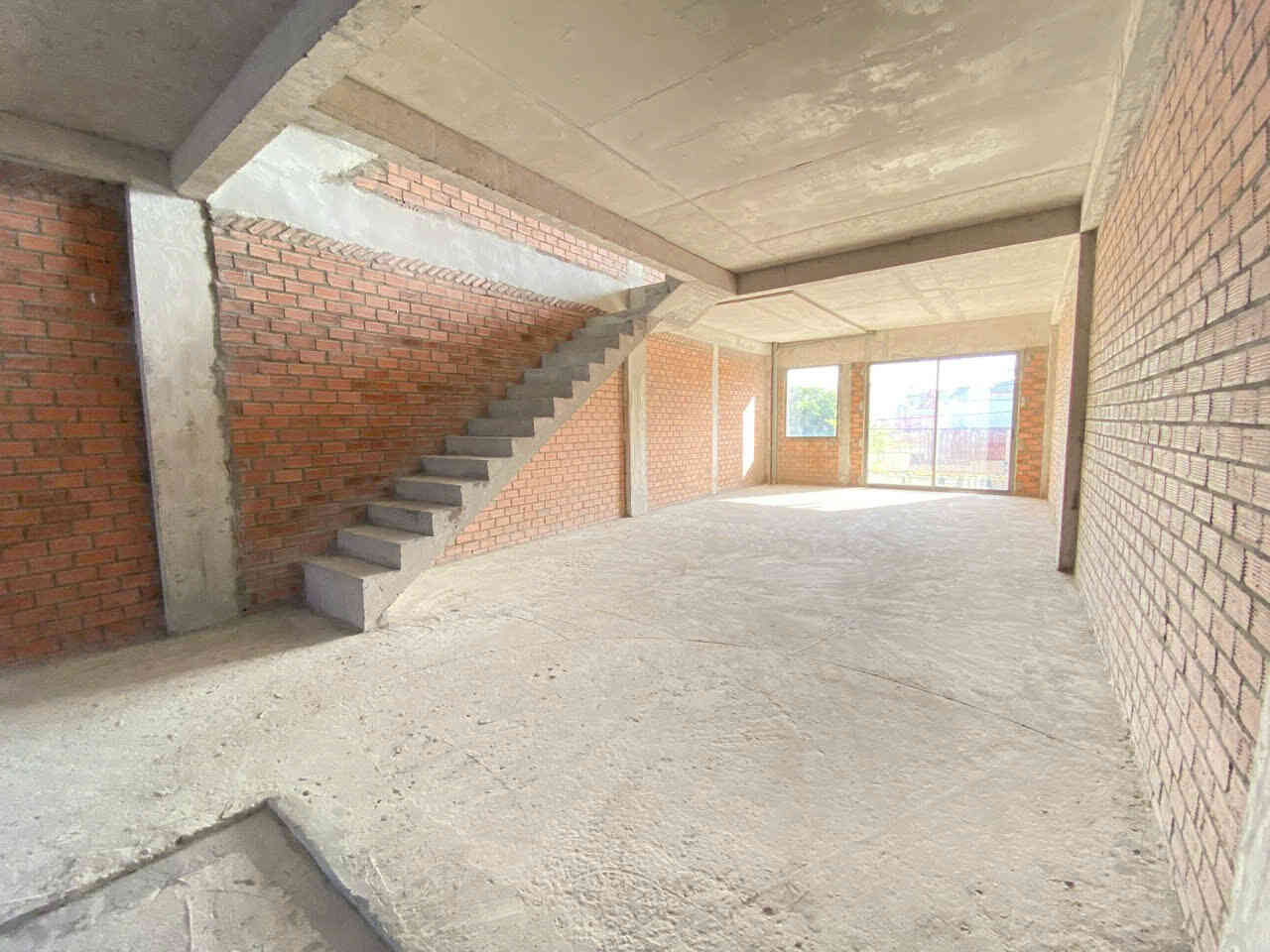 Bán nhà 1T3L 5x18m hoàn công, mặt tiền Tân Phước Khánh 10, p.Tân Phước Khánh