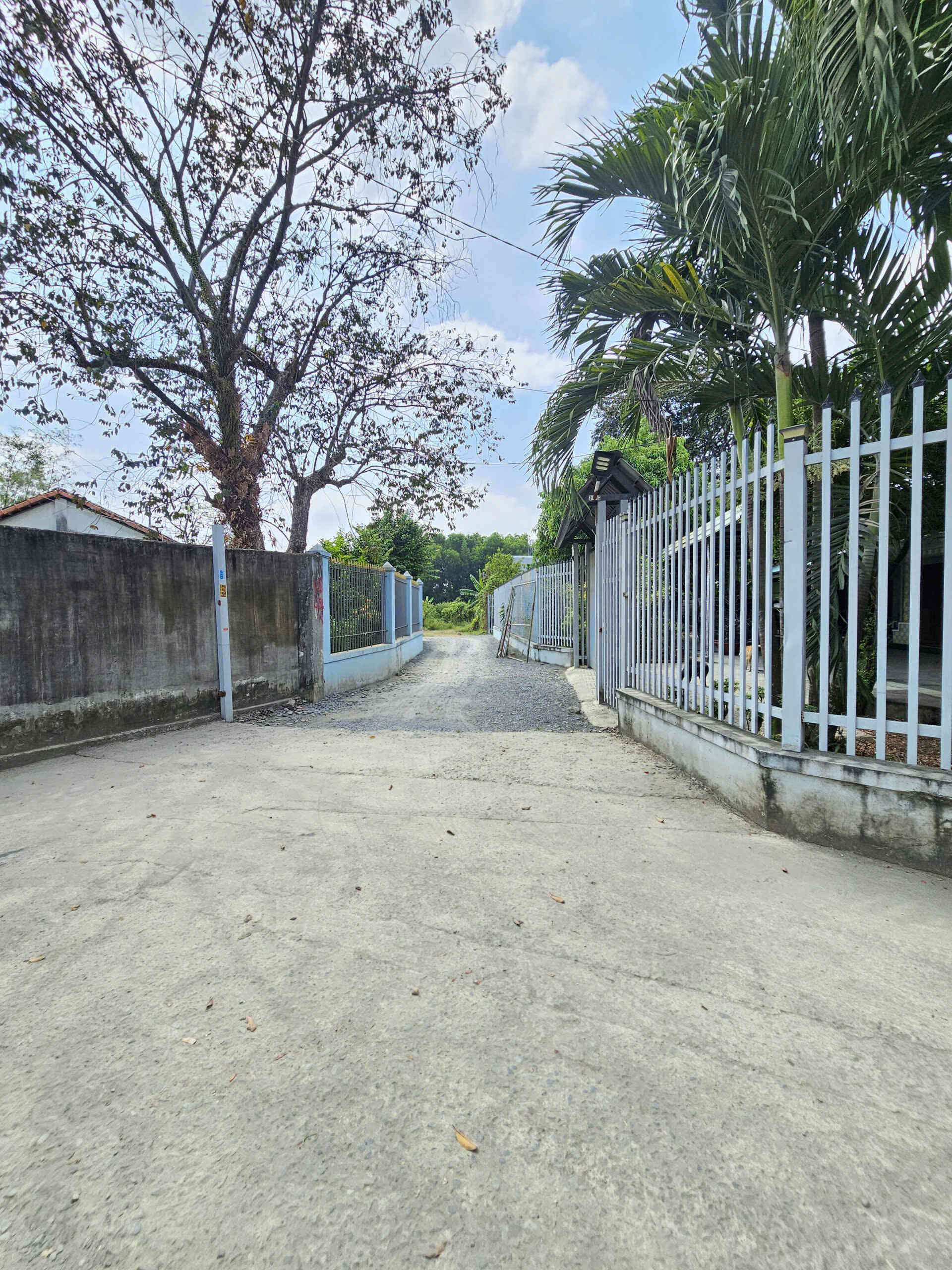 Bán đất 4.4x25m, hẻm Phạm Văn Diêu p. Biên Hòa, thổ cư 100%