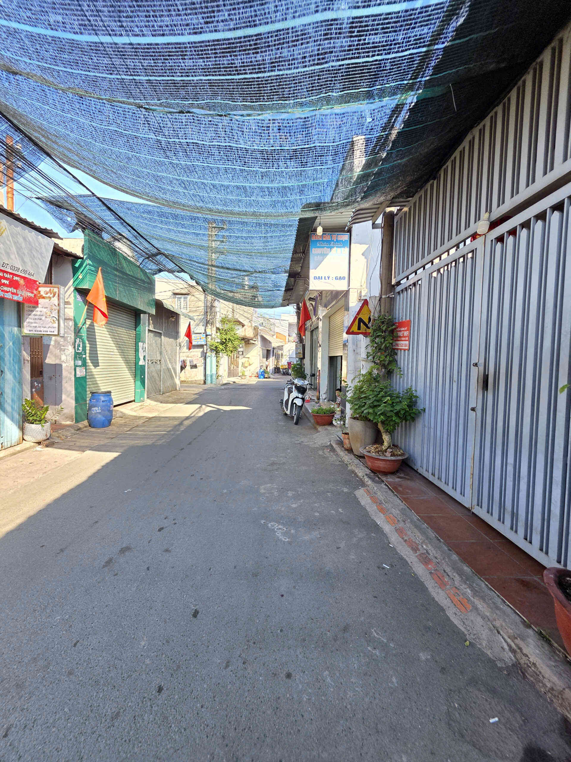 Bán dãy trọ 5.9x27m, hẻm Nguyễn Thị Minh Khai p.Tân Đông Hiệp, thu 11tr/th