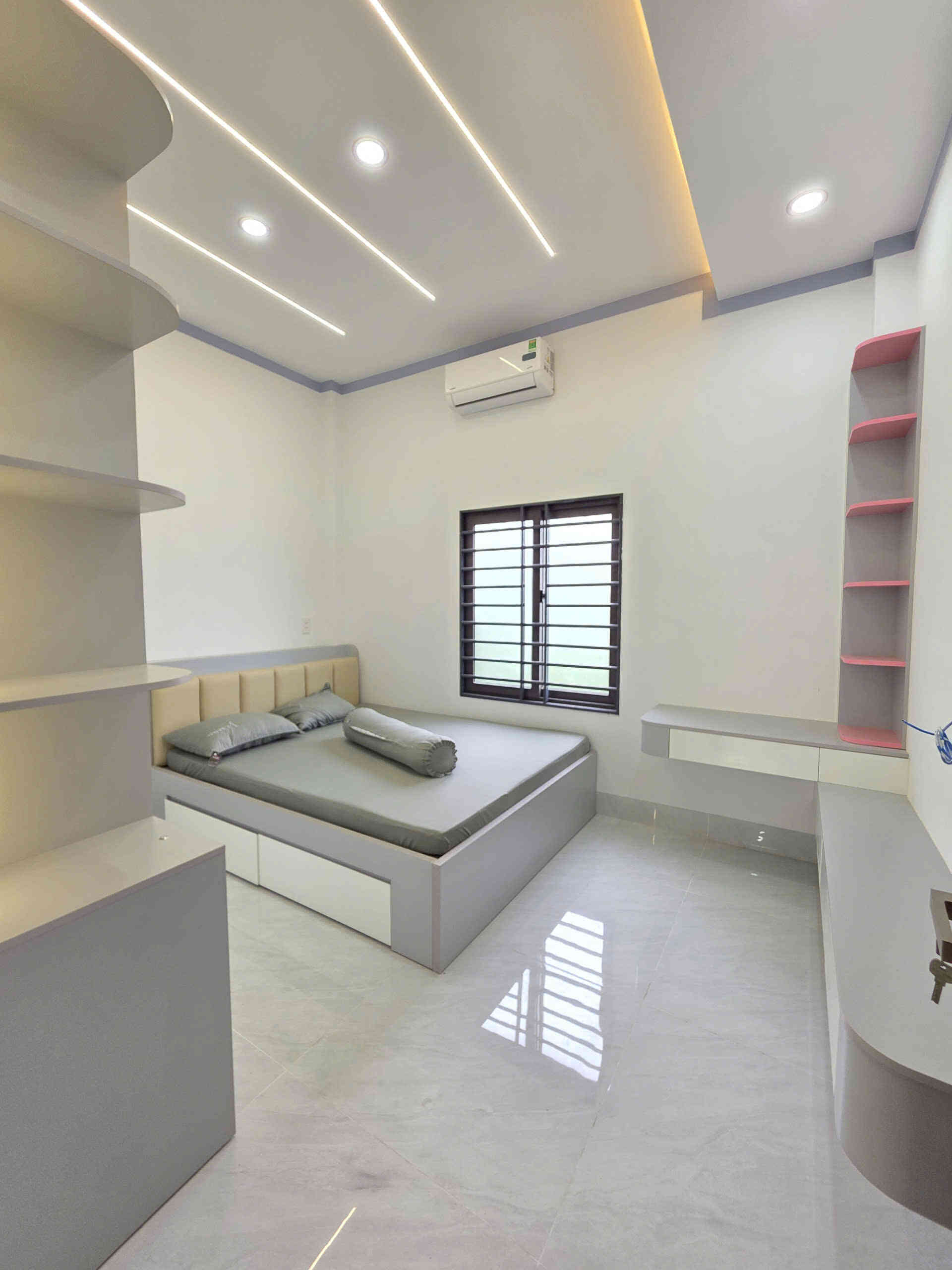 Bán nhà mới 1T1L 4x17m, hẻm Phạm Văn Diêu gần công an phường, full nội thất (Thổ cư 100%)